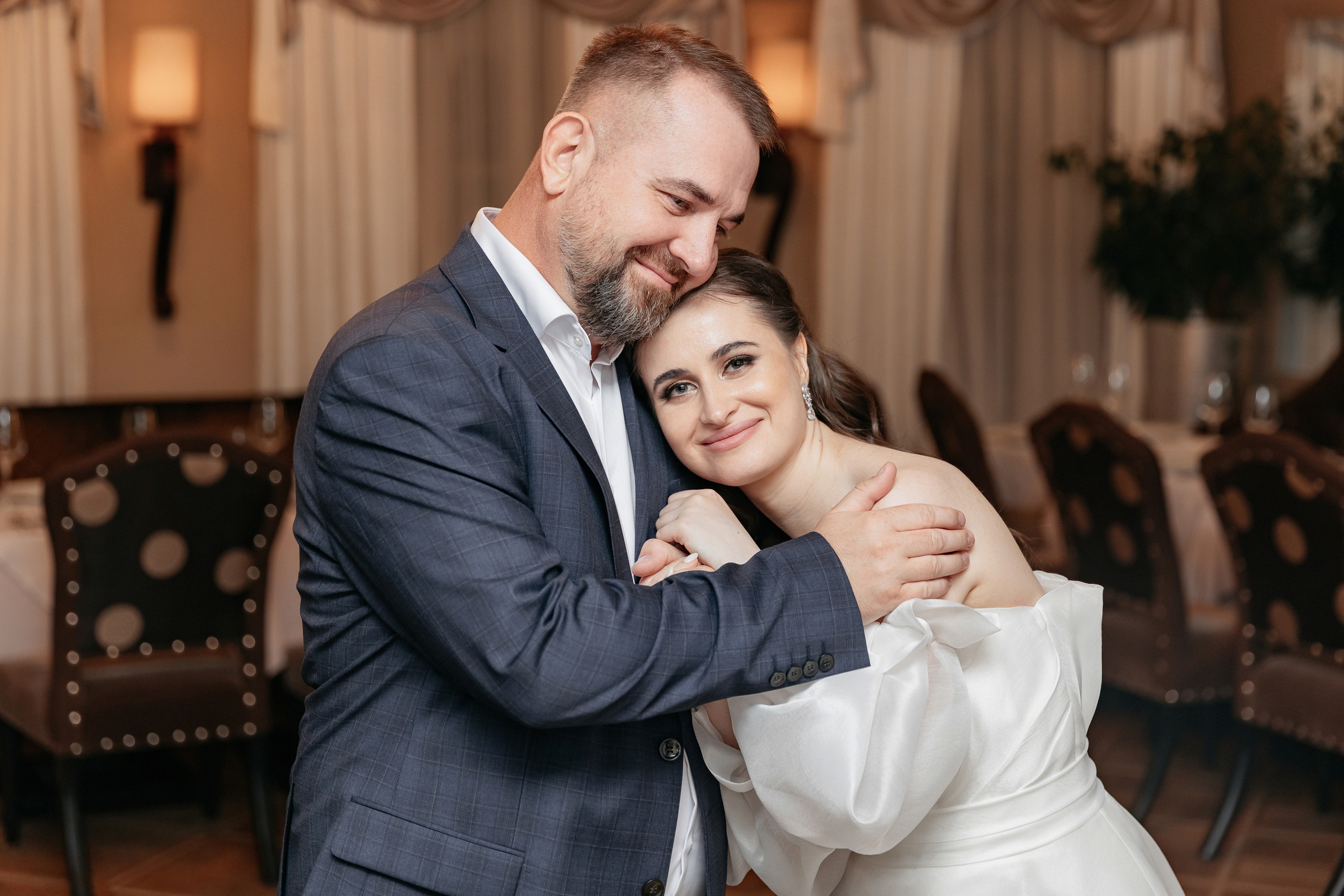 АРХИВ Ангелина и Денис: Отель Мовенпик, Аптекарский огород, ресторан Гусятникофф. Свадебный фотограф Москва