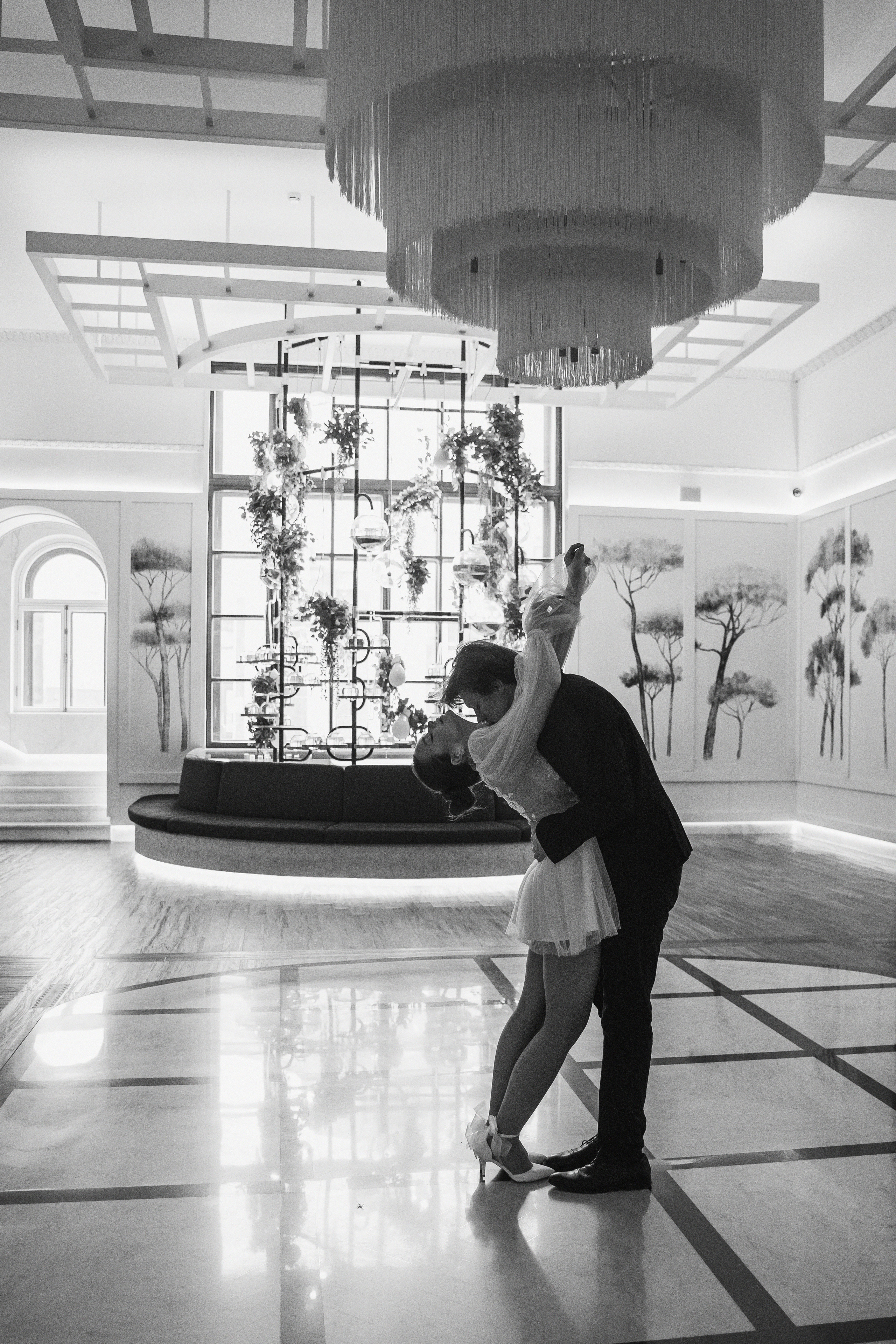 АРХИВ Ирина и Игорь: романтика в кинотеатре ХУДОЖЕСТВЕННЫЙ. Свадебный фотограф Москва