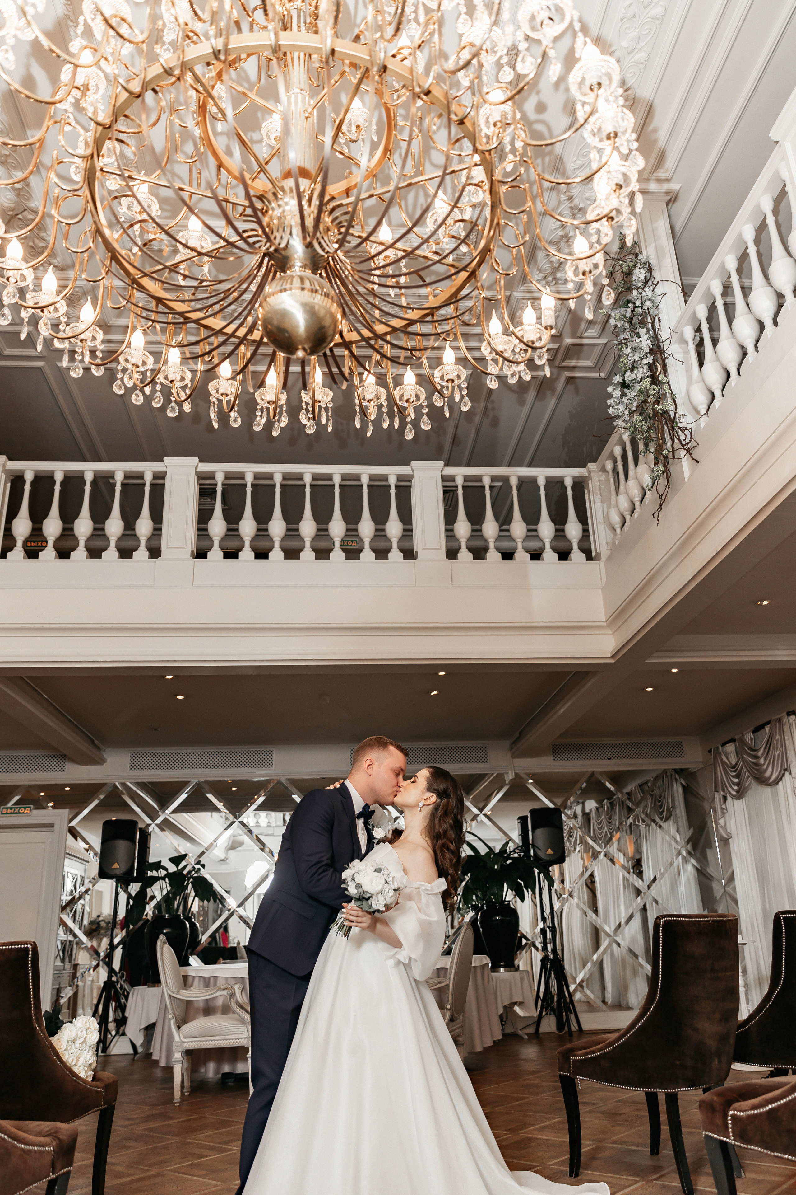 АРХИВ Ангелина и Денис: Отель Мовенпик, Аптекарский огород, ресторан Гусятникофф. Свадебный фотограф Москва