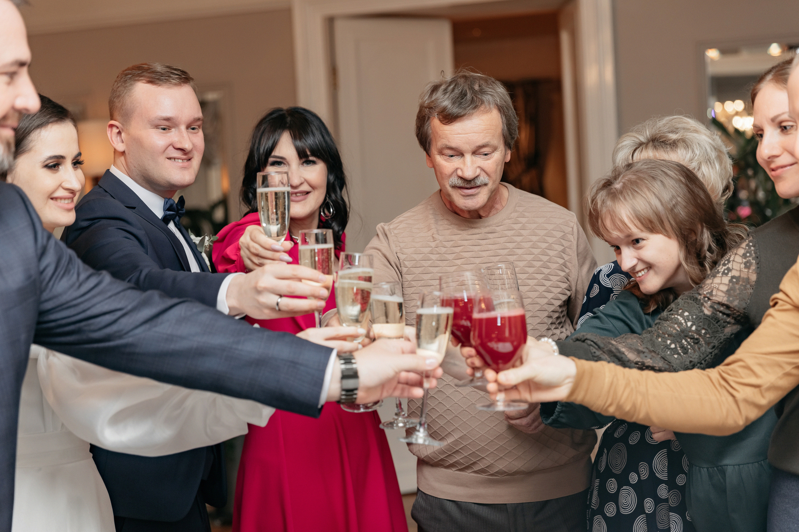 АРХИВ Ангелина и Денис: Отель Мовенпик, Аптекарский огород, ресторан Гусятникофф. Свадебный фотограф Москва