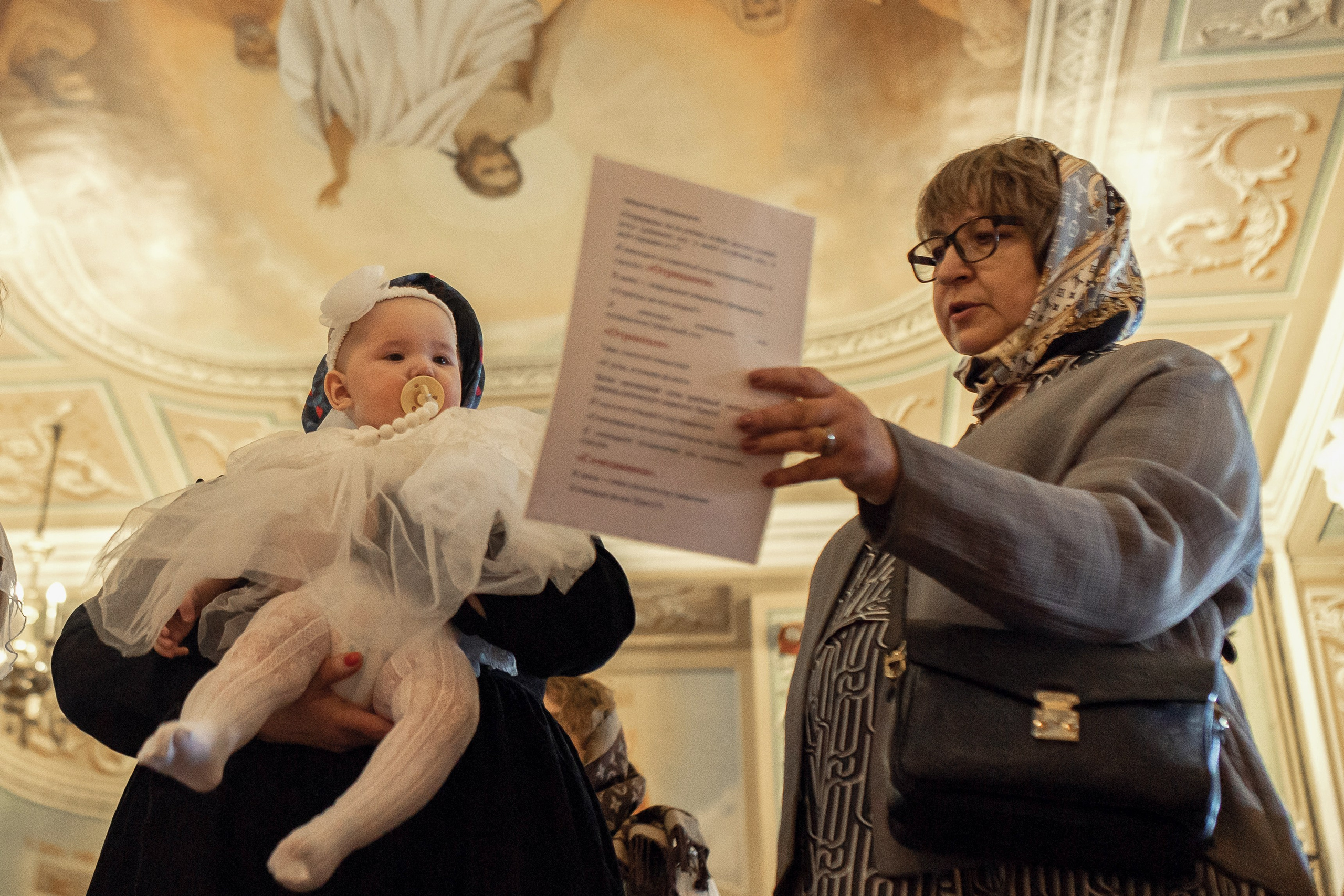 Крещение в Храме Веры, Надежды, Любови и матери их Софии. Профессиональный фотограф в Москве и Мо Мария Шантарёва