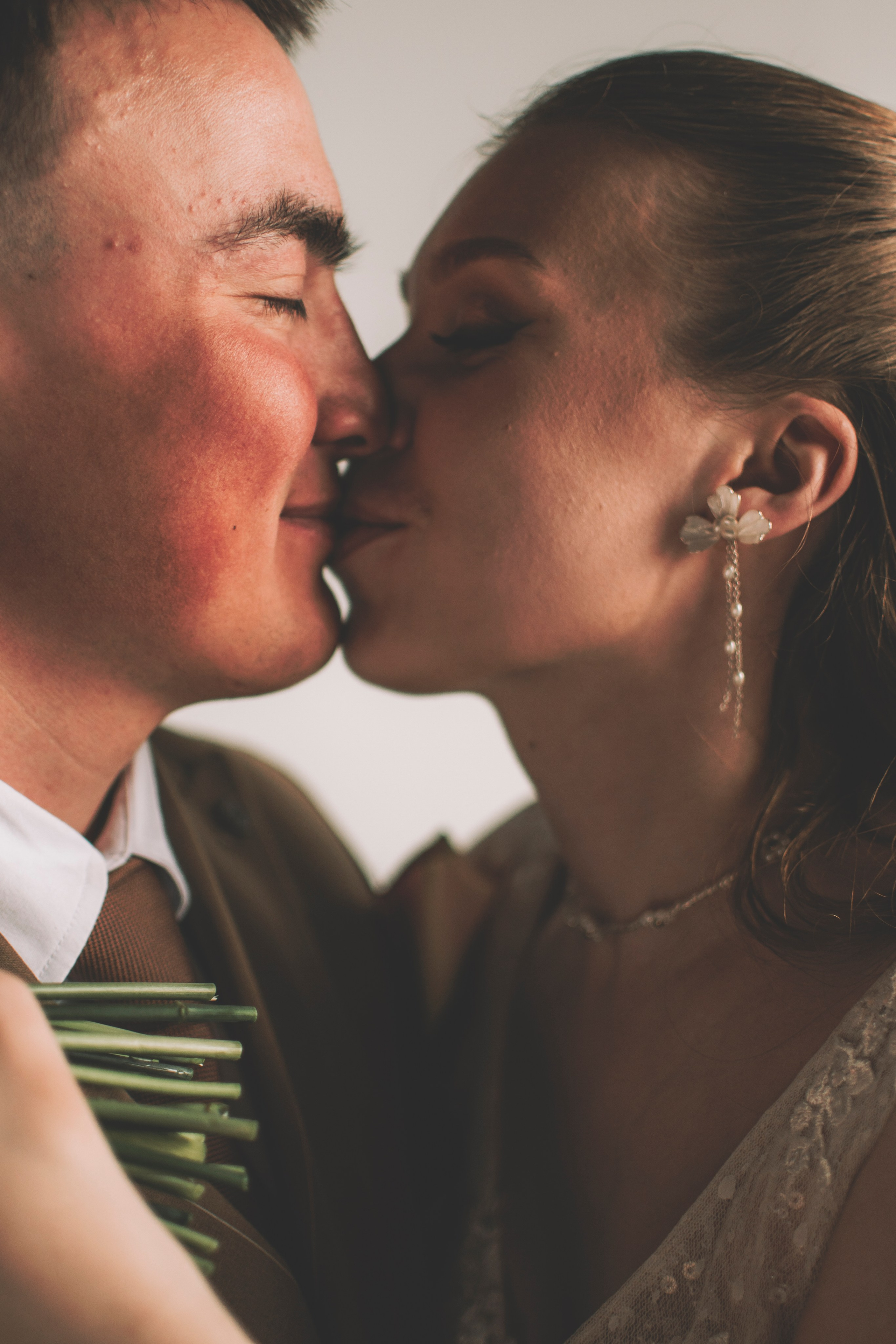 Альберт и Анастасия (Студийная фотосессия, роспись в ДК Нефтяник + фотосессия с гостями). Семейный и свадебный фотограф Губкинский и Ставрополь