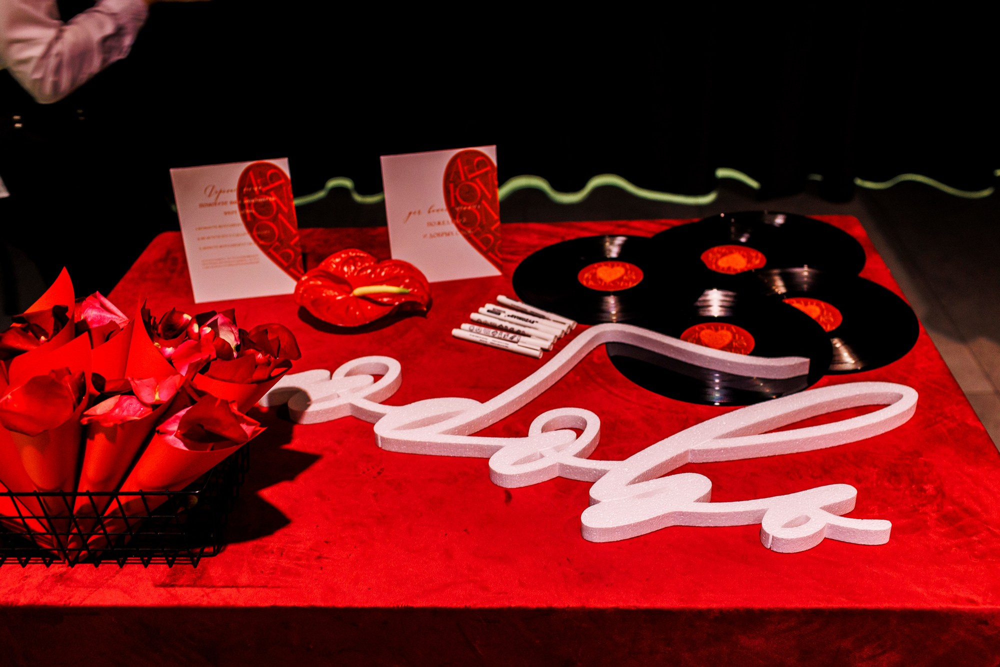 Свадебная фотосессия в красных тонах. Свадебный фотограф в Нижнем Новгороде и Москве Сергей Воробьев