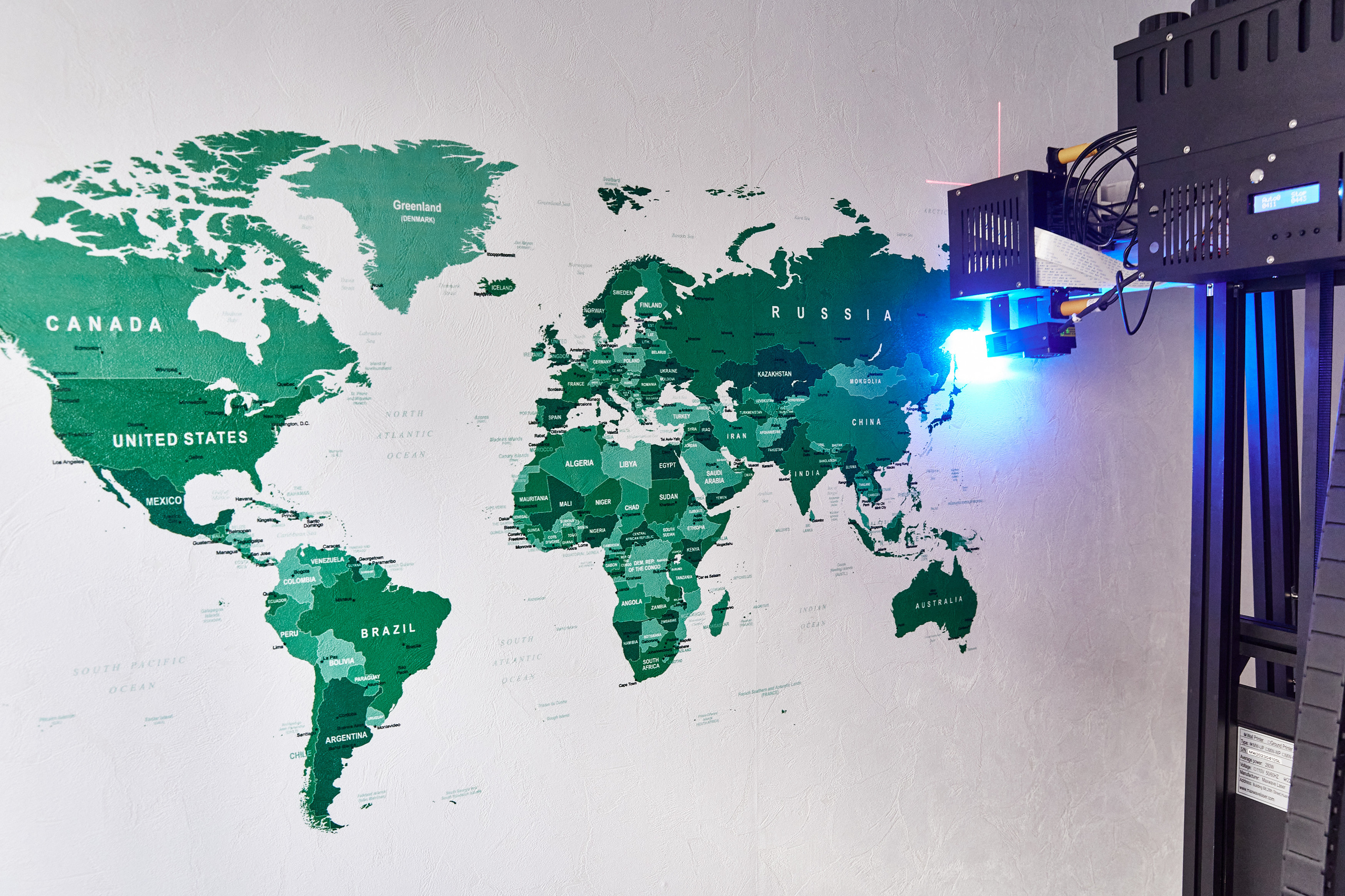 Печать карты мира. ПЕЧАТЬ НА СТЕНАХ ЕКАТЕРИНБУРГ