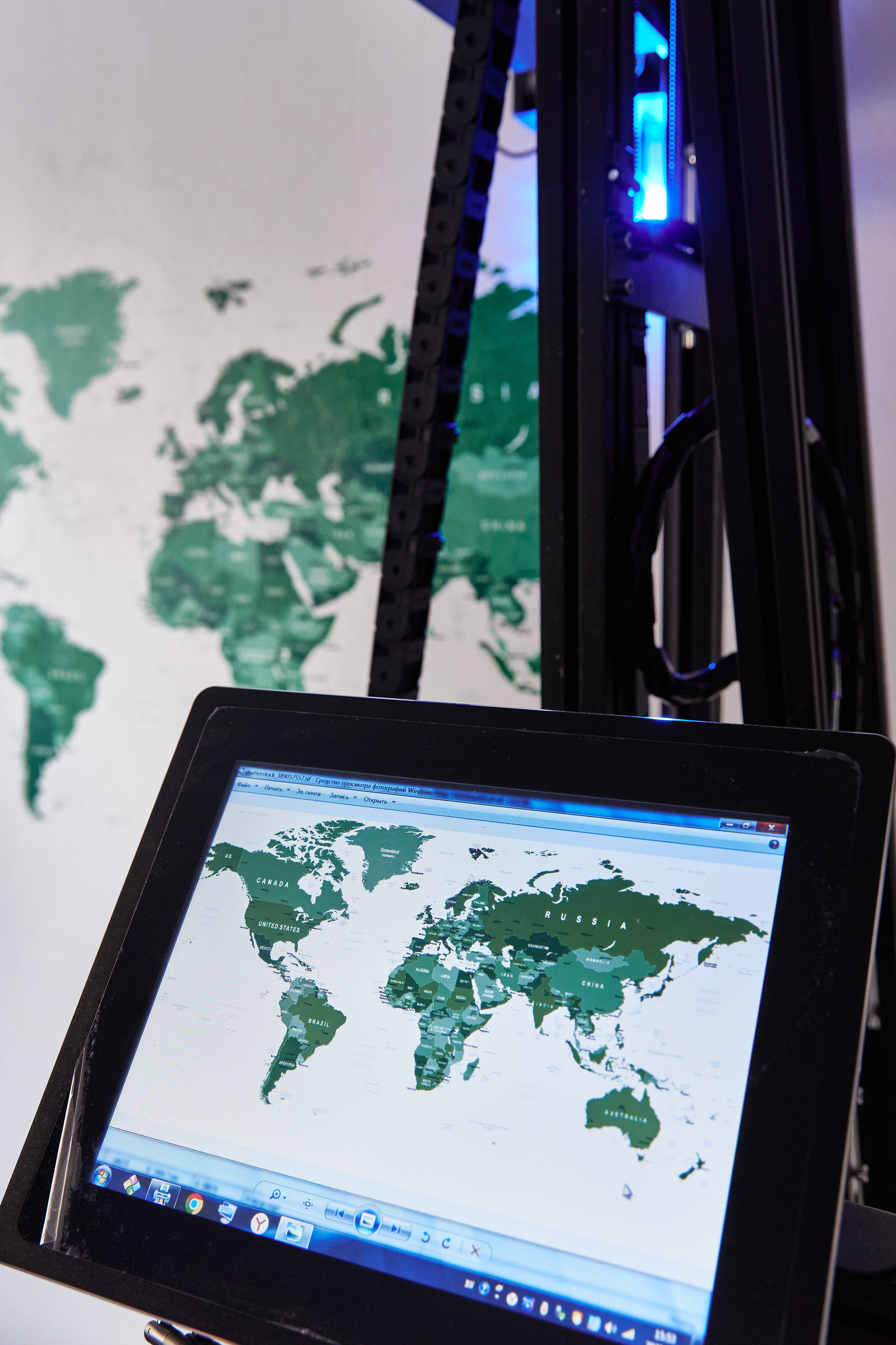 Печать карты мира. ПЕЧАТЬ НА СТЕНАХ ЕКАТЕРИНБУРГ