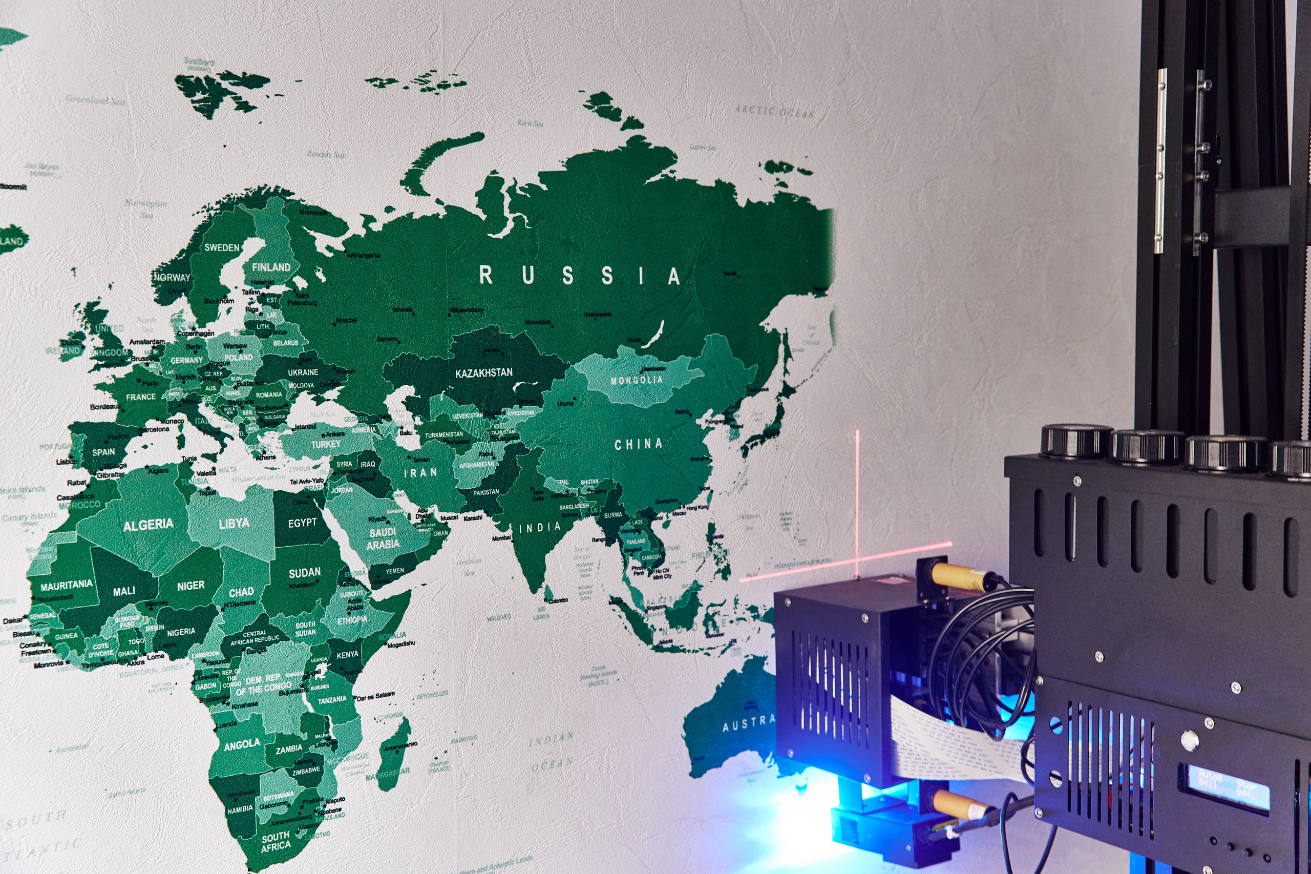 Печать карты мира. ПЕЧАТЬ НА СТЕНАХ ЕКАТЕРИНБУРГ