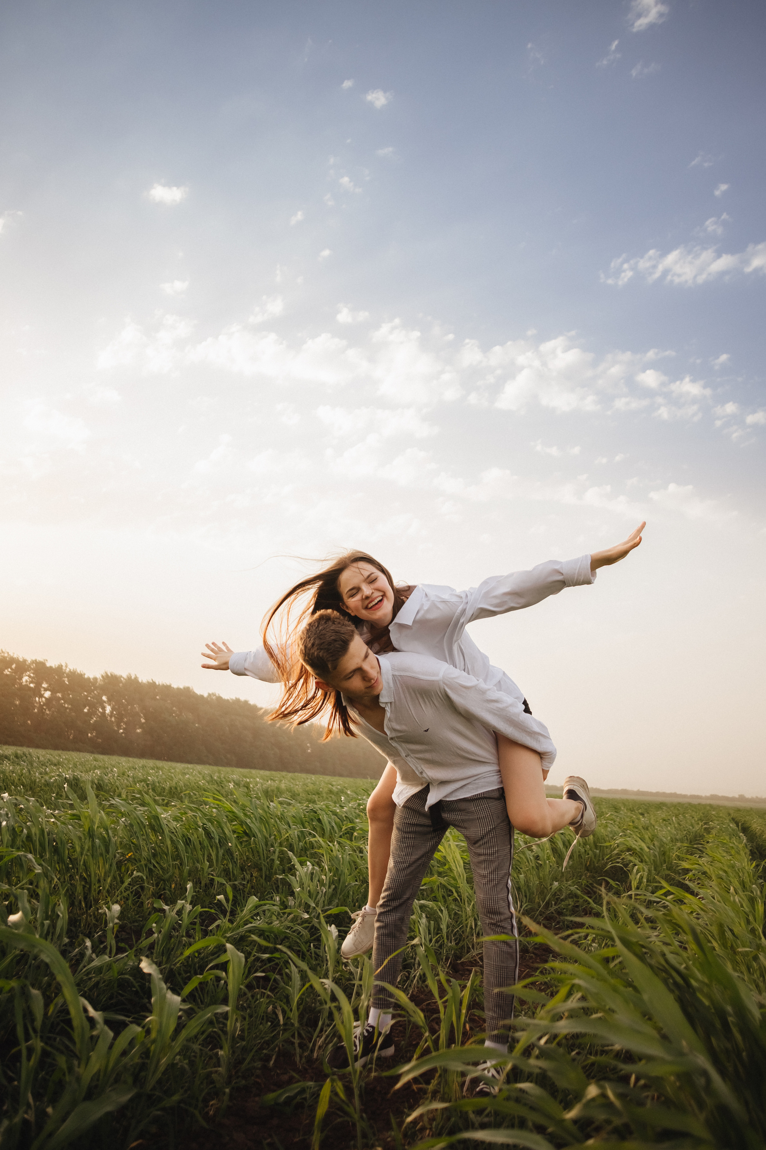 В полях. Фотограф Катя Весна