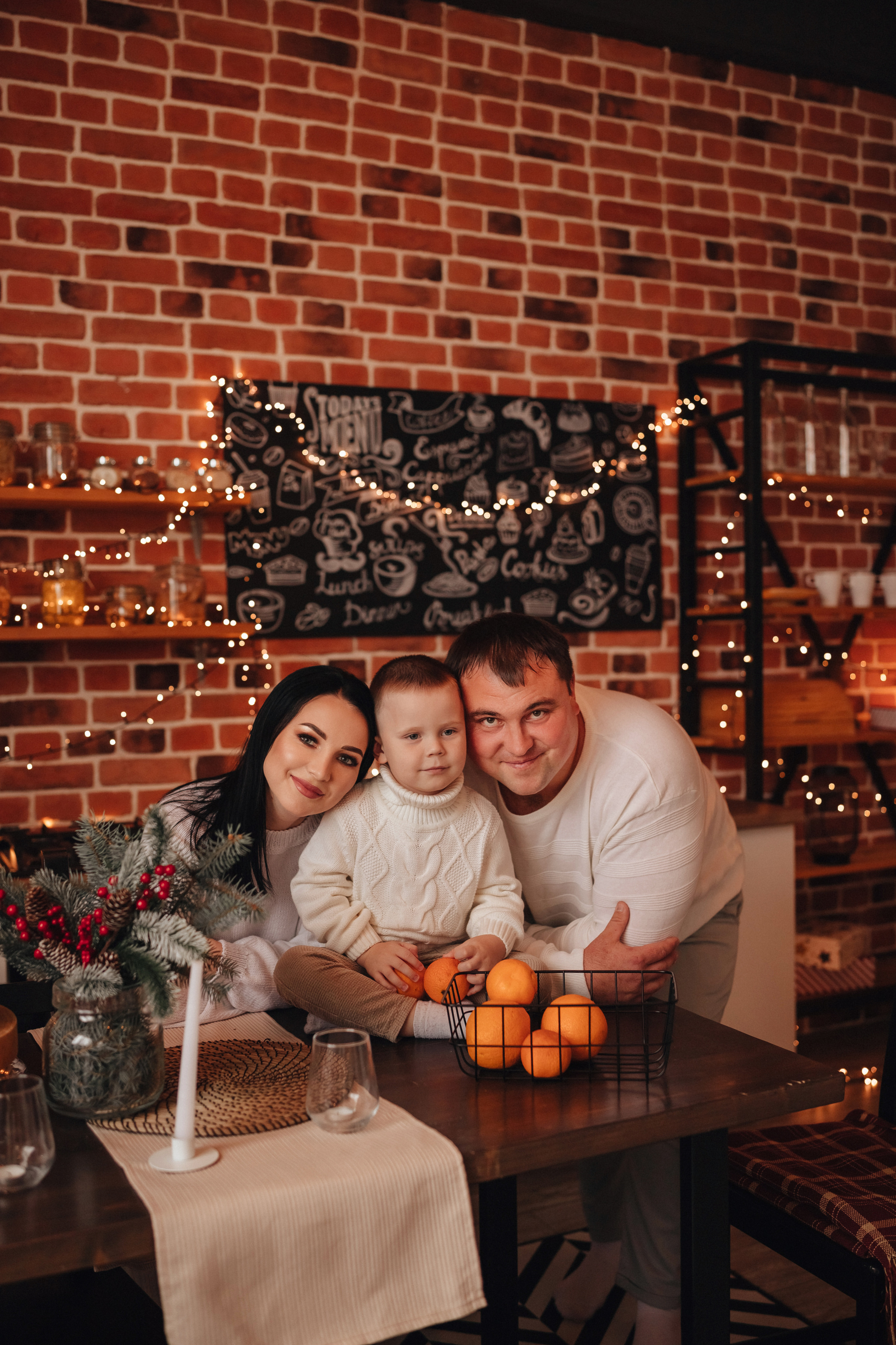 Юля, Егор и Арсений. Фотограф Катя Весна