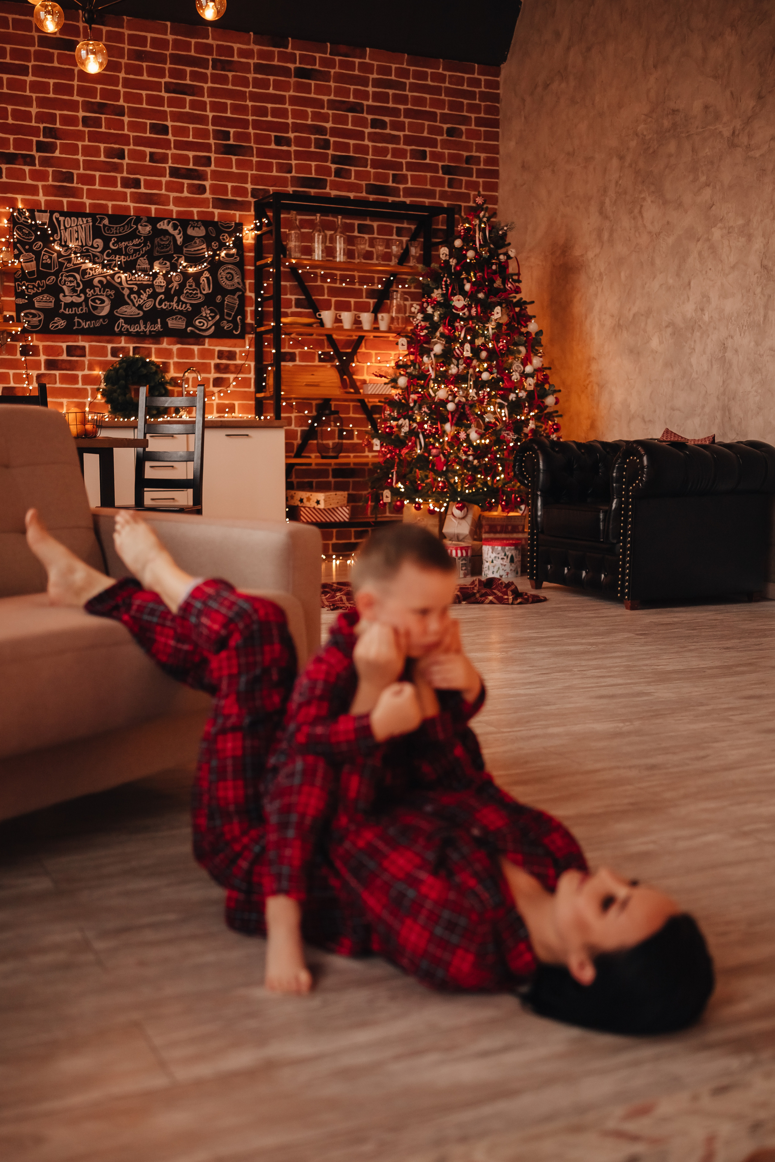 Юля, Егор и Арсений. Фотограф Катя Весна