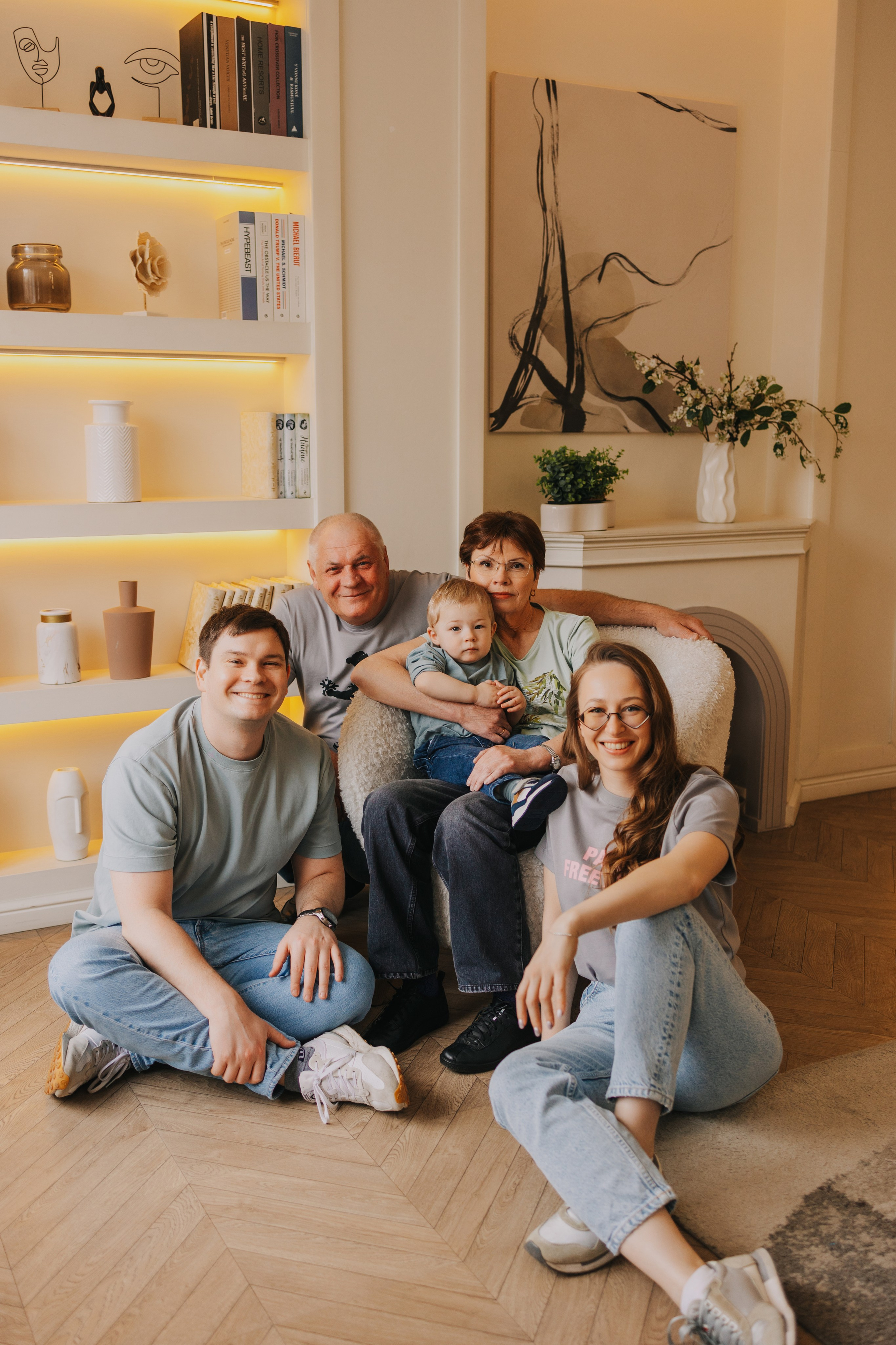 Большая семья. Домашняя фотосессия