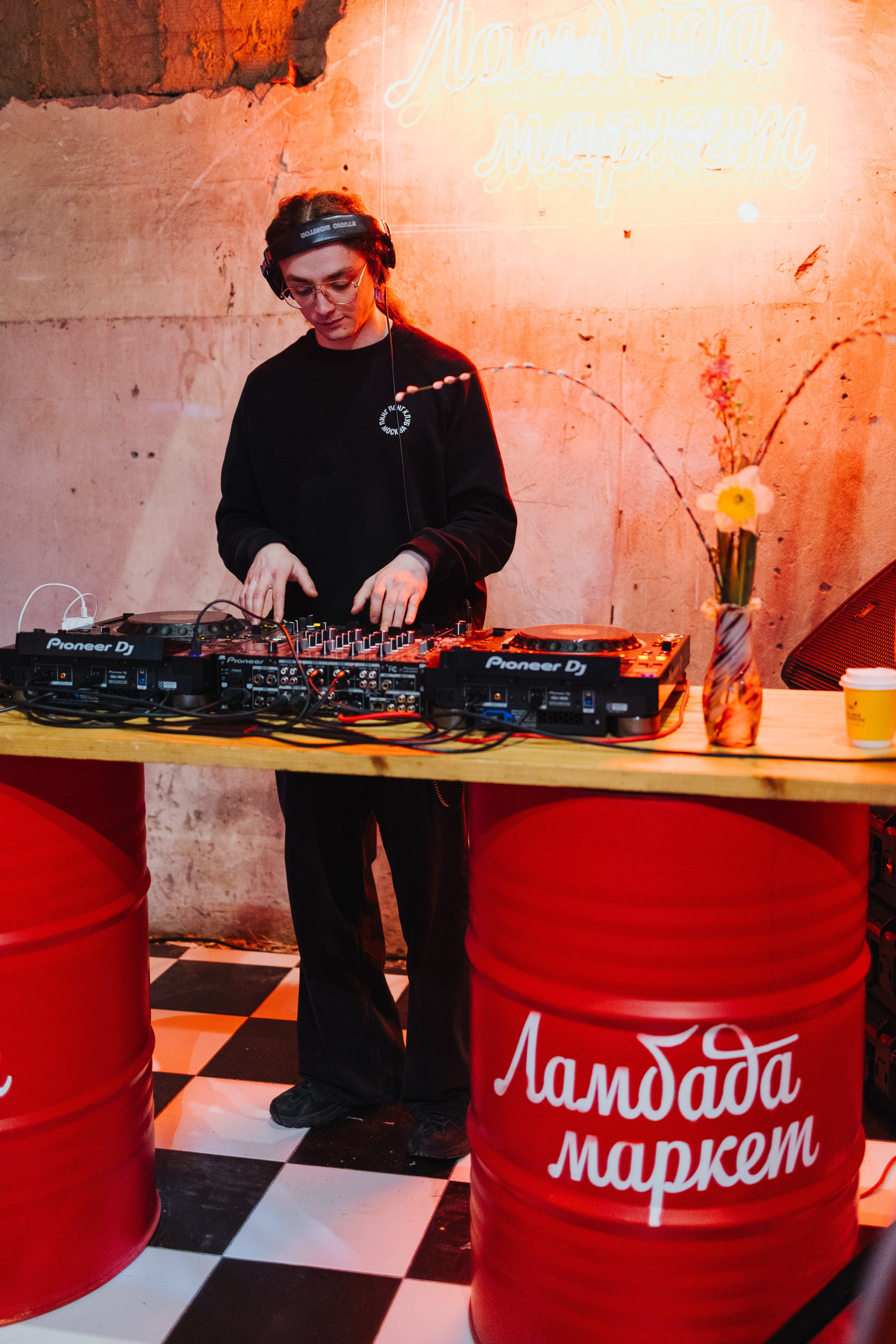 28–29 апреля 2024 в Типографии Сытина / День 1/ фото Валерий Белобеев. Фотоотчеты «Ламбада-маркета»