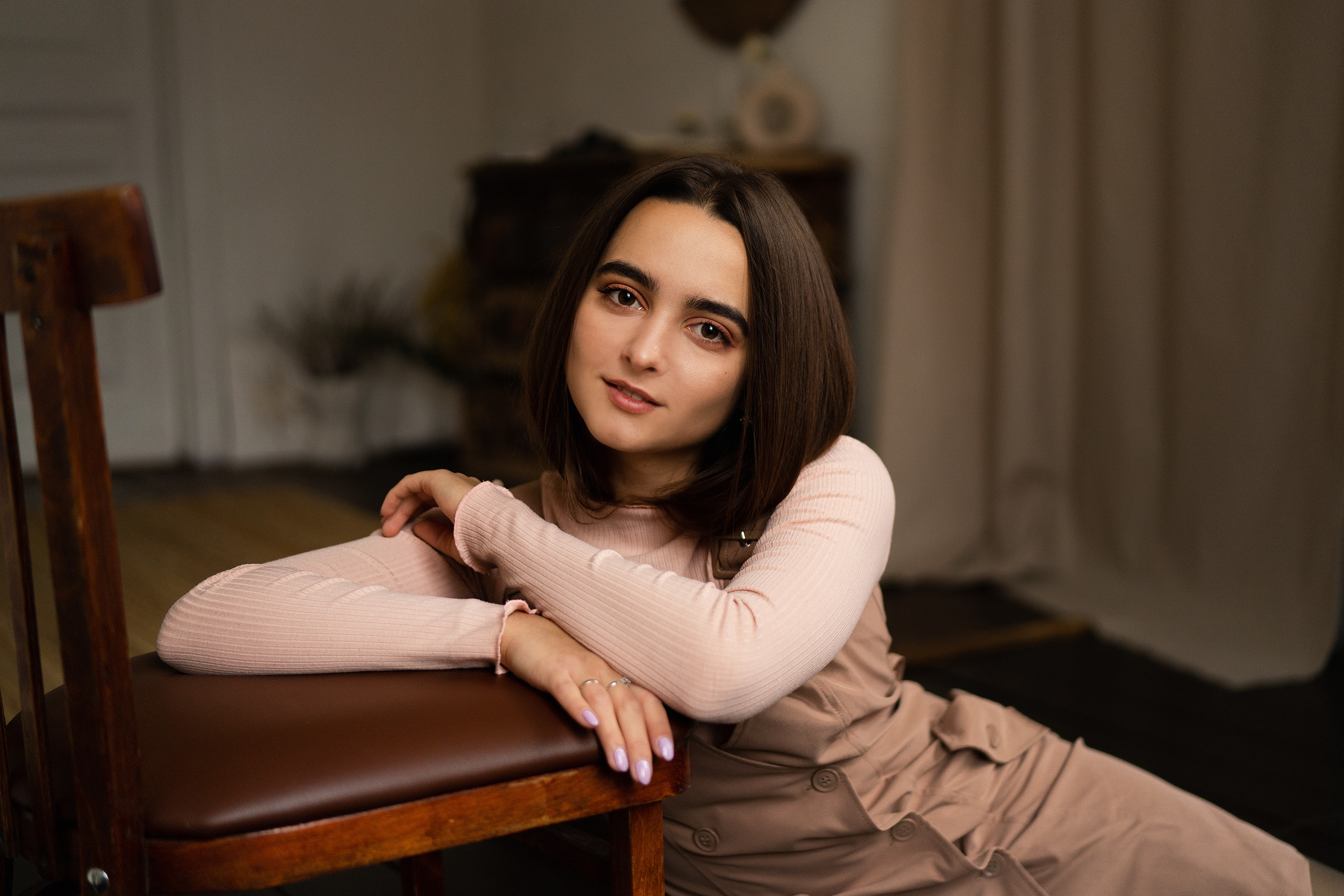 Юля. Главная