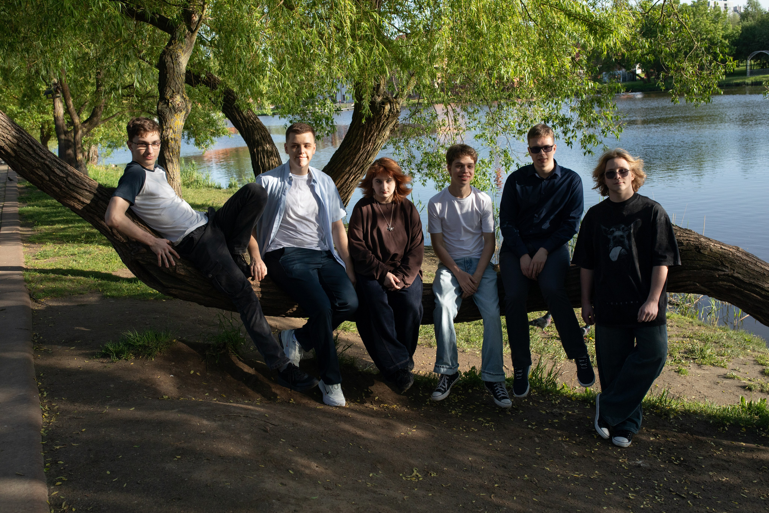 19/05/26 Лошицкий. Выпускные альбомы Cardsi