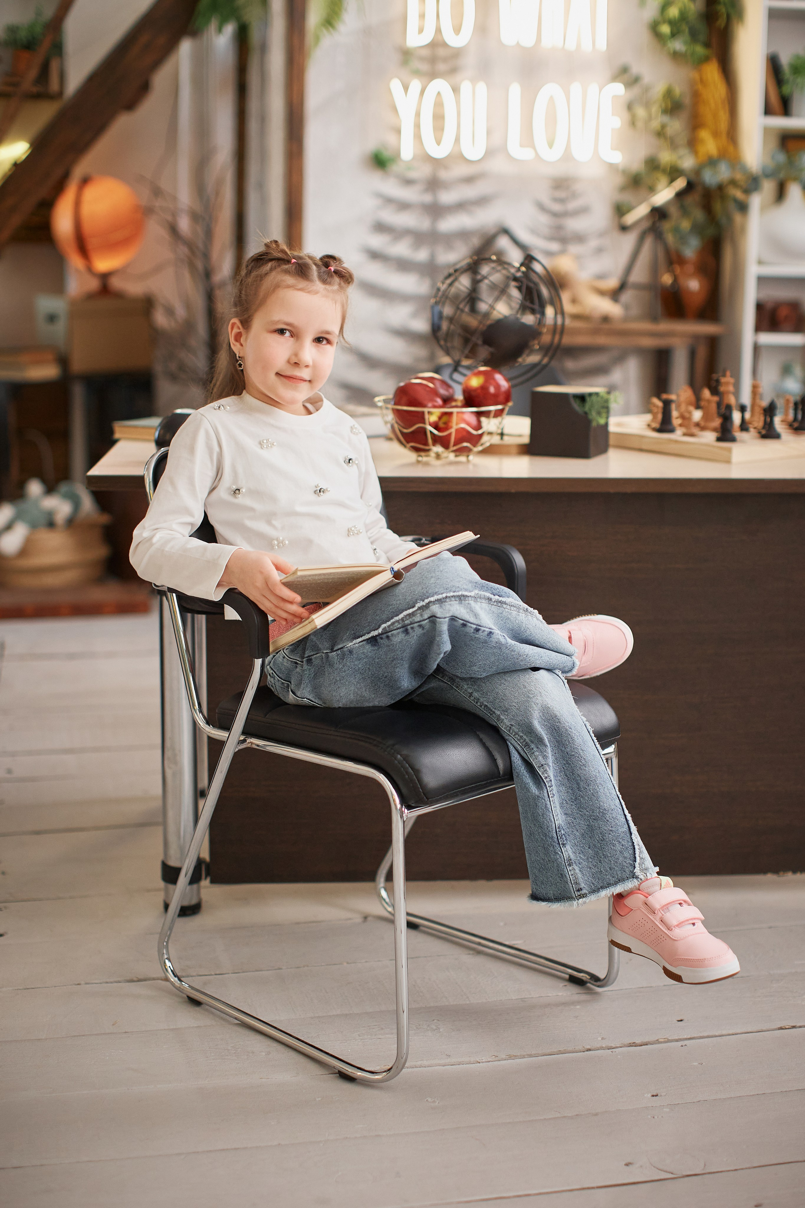 Портреты. Выпускные альбомы в городе Курган для всех