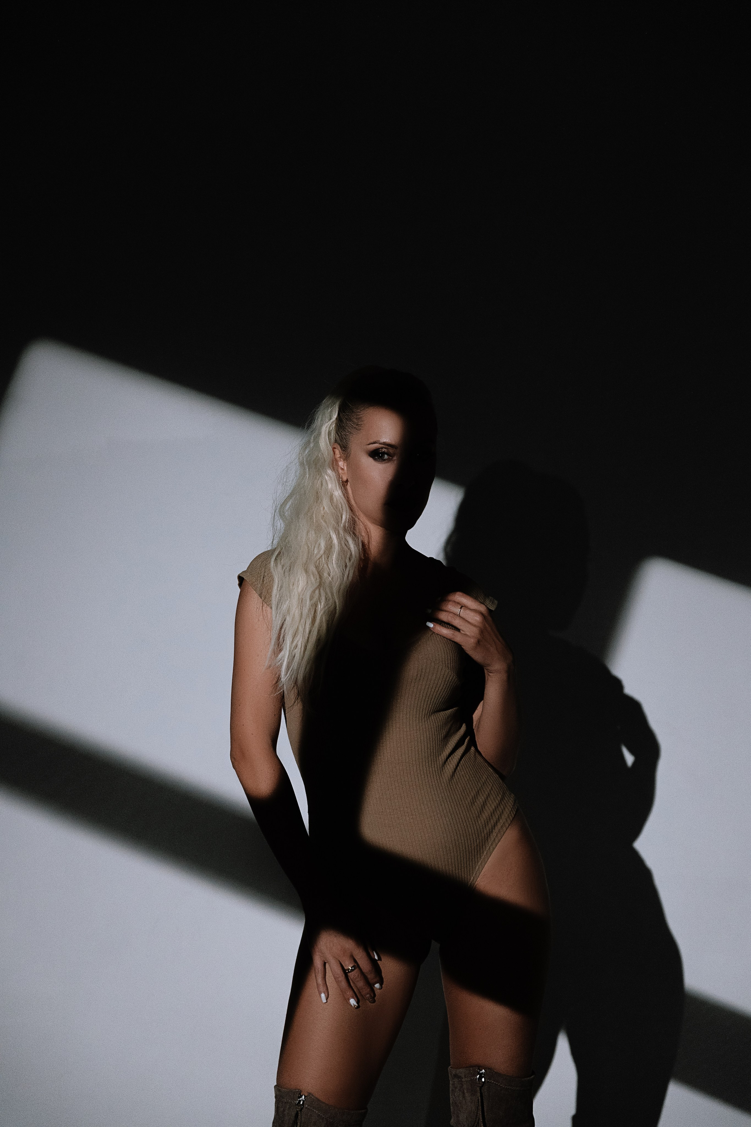 фотосессия с масками гобо, маски Гобо, маски, фотосессия в студии, фотограф в Москве, фотограф в Орехово-Зуево, фотограф в Балашихе, фотограф в Железнодорожном 