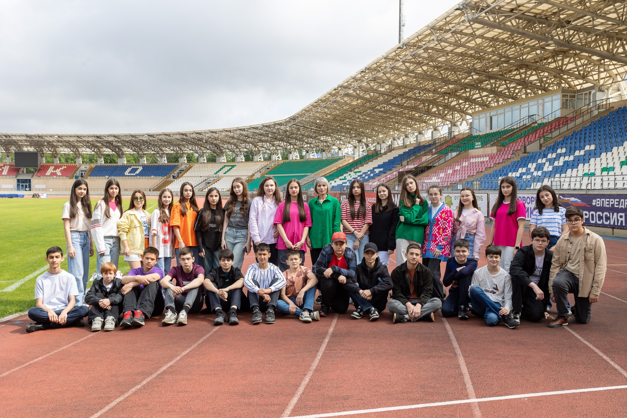 Фотосессия 7 класс Майкоп. Выпускные альбомы Майкоп, Краснодар Елена Золотарева