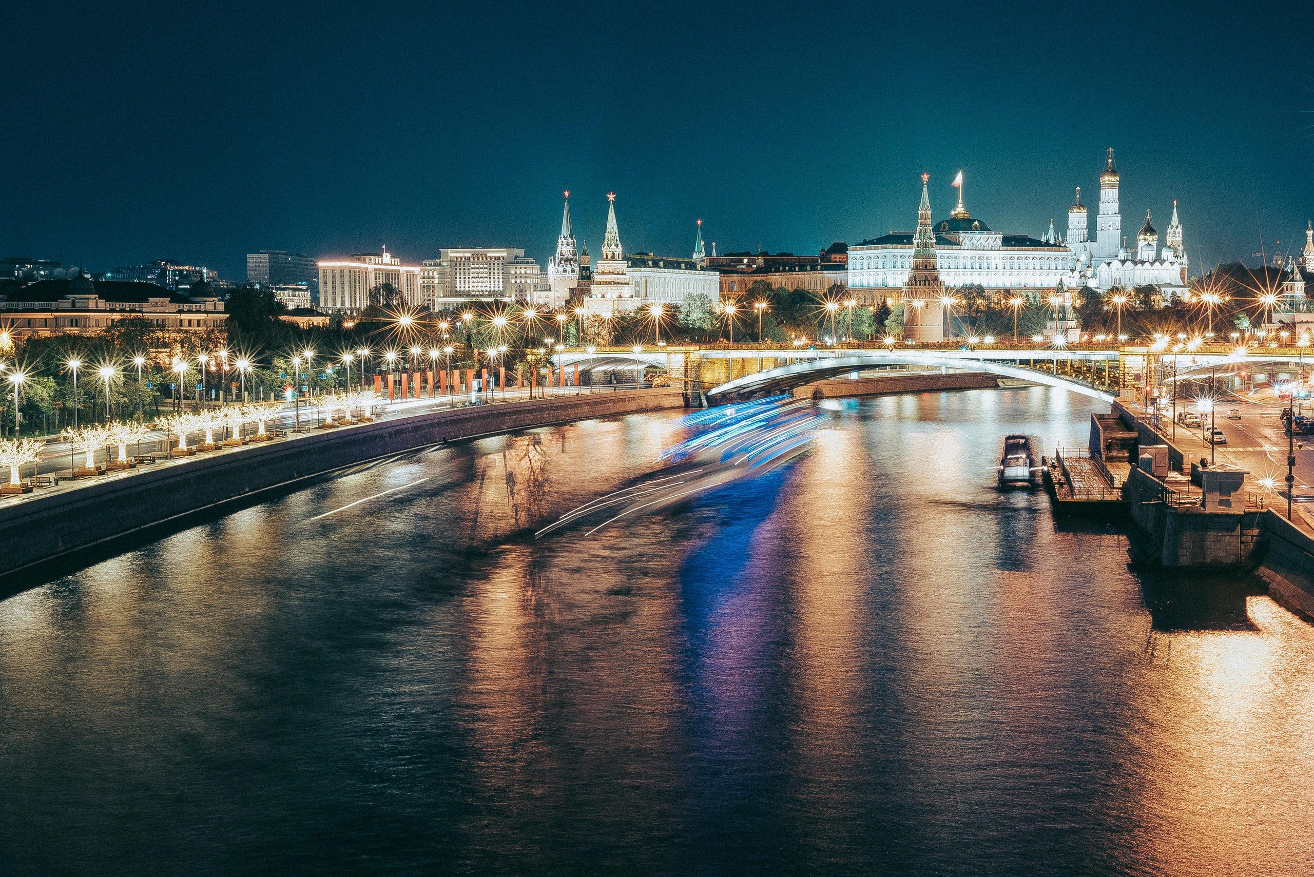 Москва в кадре: взгляд рекламного фотографа из Гуанчжоу. Коммерческий и предметный фотограф в Гуанчжоу Коваленко Александр