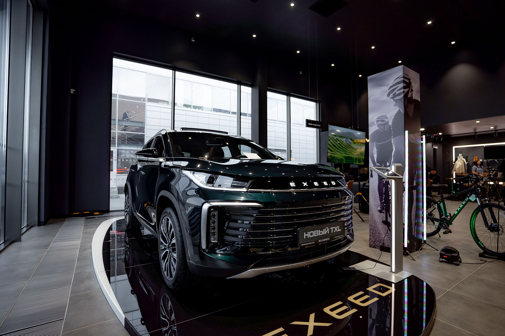 Презентация Exeed TXL. Сергей Кошкин. Репортажная и ивент-фотография в Сургуте