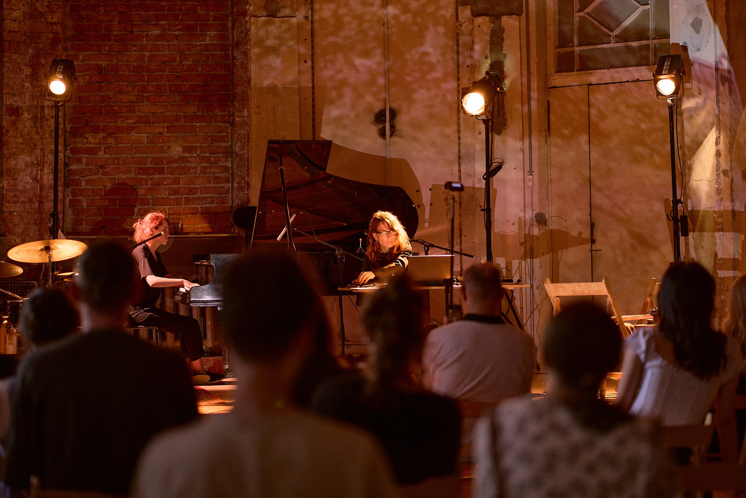 Импровдом, лекция-концерт. Иван Кобяков