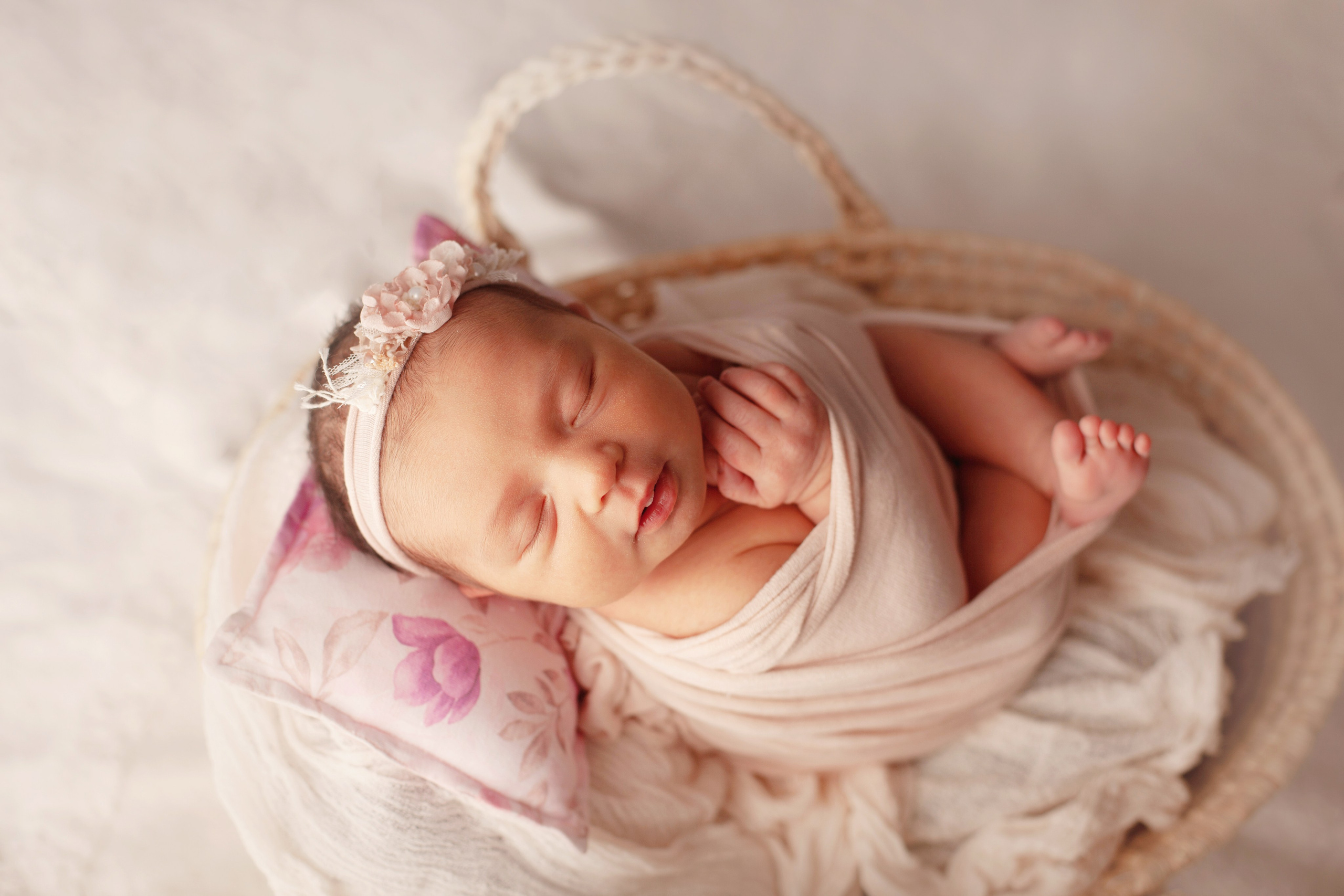 Новорождённые (фотограф Анастасия Ускова). Семейная и детская фотостудия «Колыбель»