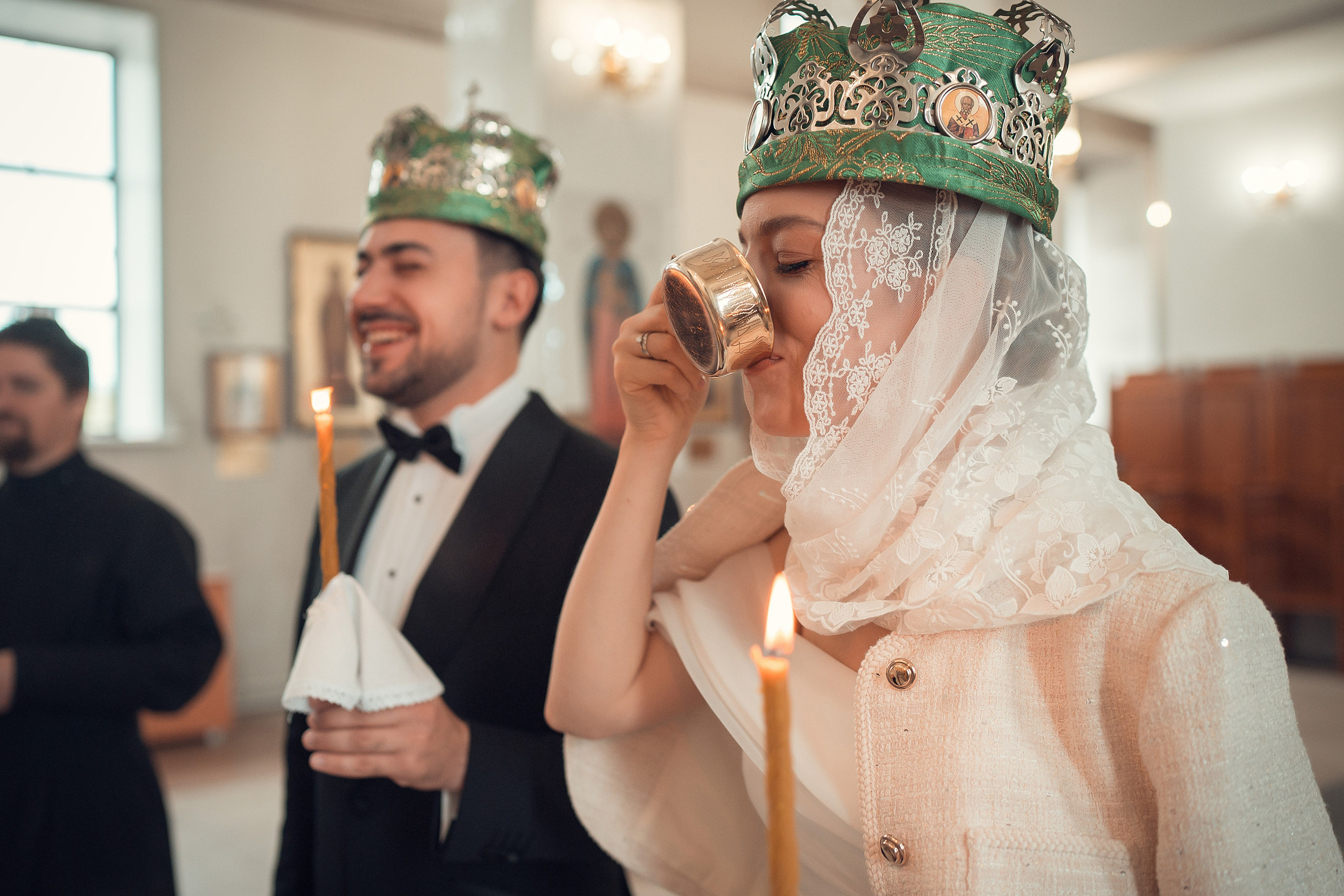 Таинство Венчания Ивана и Полины Храм Феодора Тирона. Фотограф на Крещение и Венчание в Красноярске Рамазанова Юлия