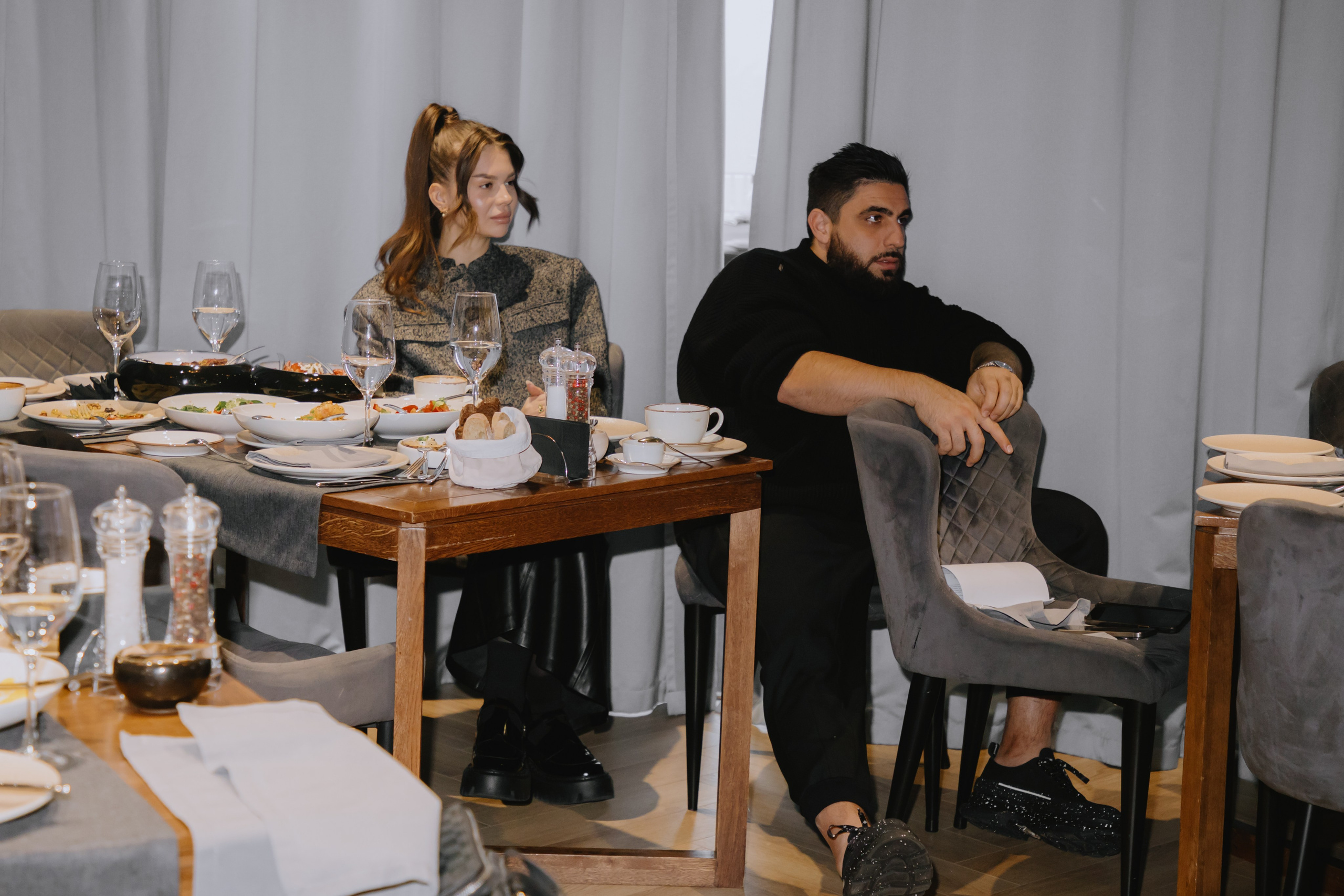 Бизнес завтрак на 89 этаже. Фотограф в Москве и Санкт-Петербурге Дарина