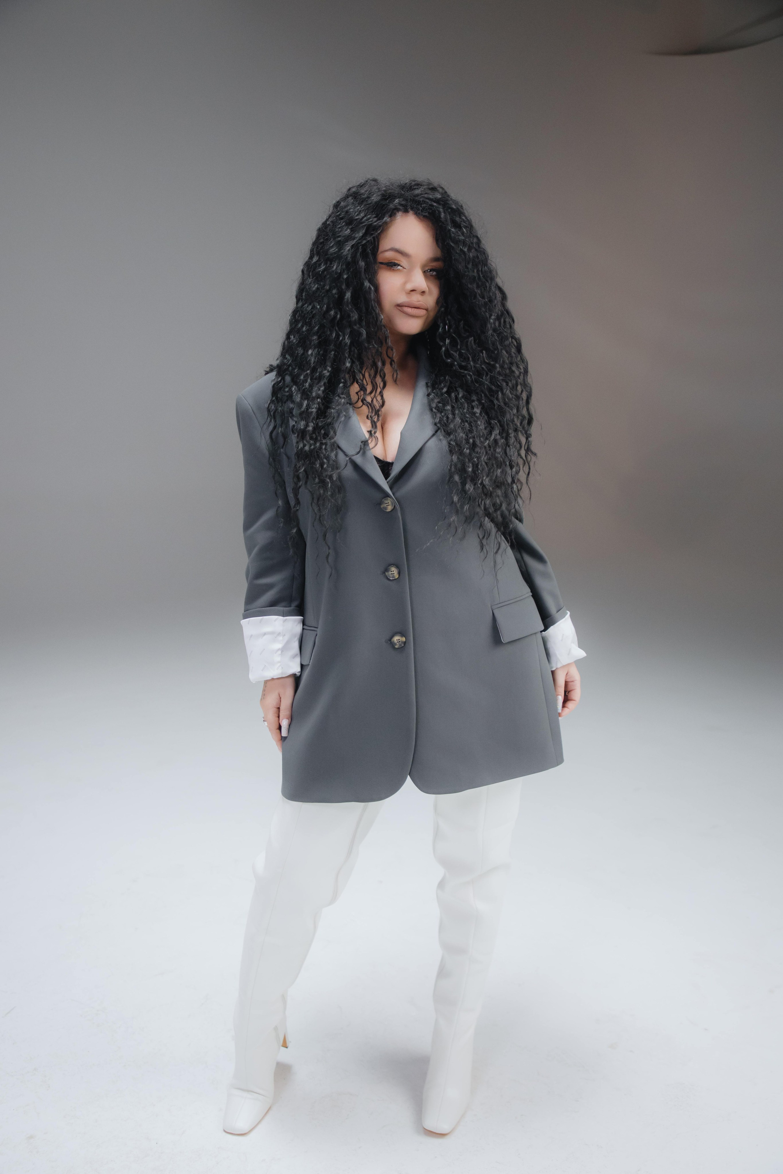 Съемка клипа Юлианны Карауловой и Бьянки. Фотограф в Москве и Санкт-Петербурге Дарина