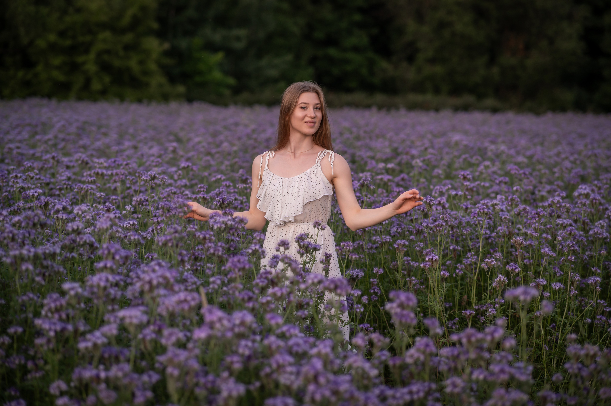 Анастасия в кинодеревне (Горки Ленинские)