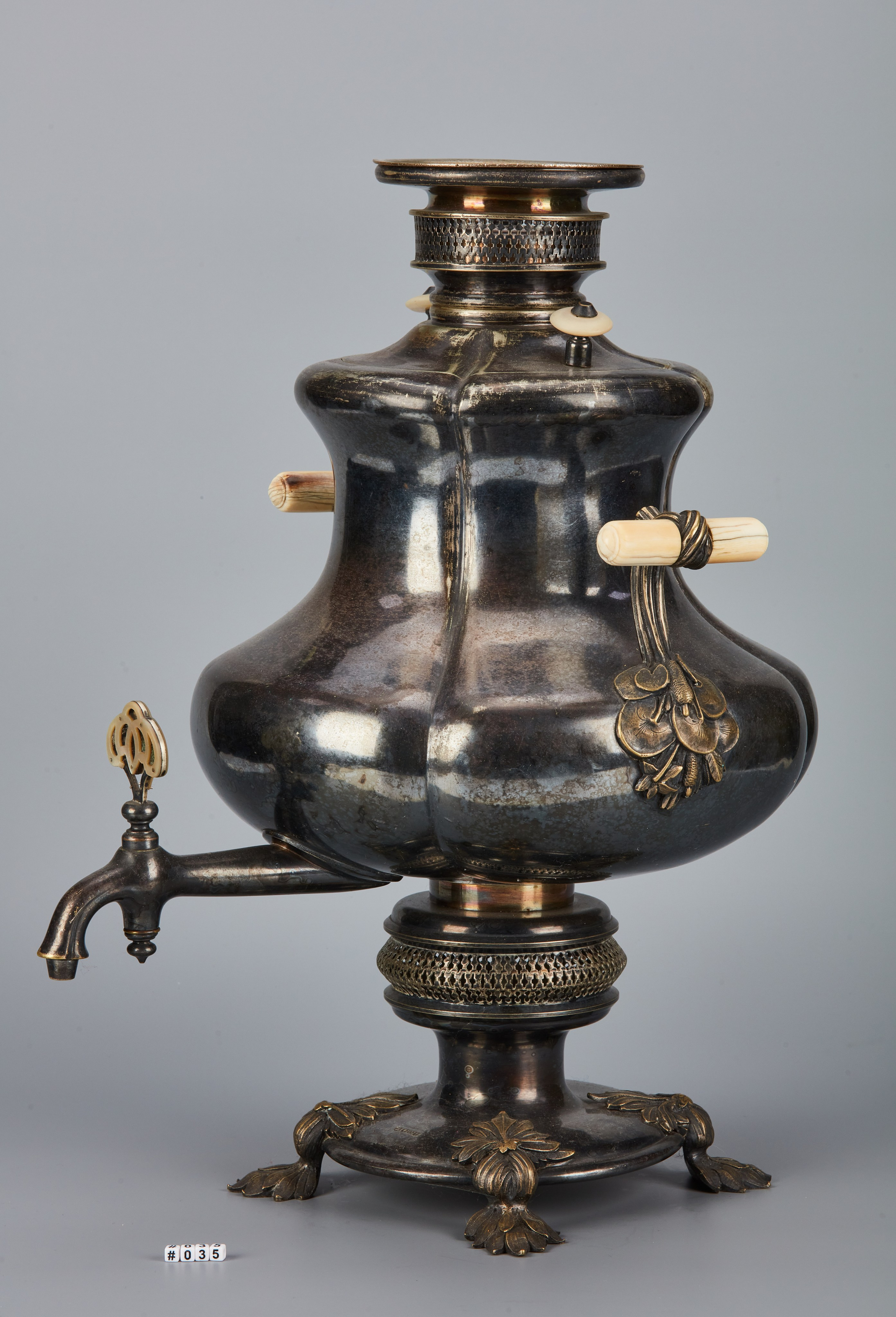 Предметная фотосъёмка / предметы коллекций. Фотограф Алексей Архангельский