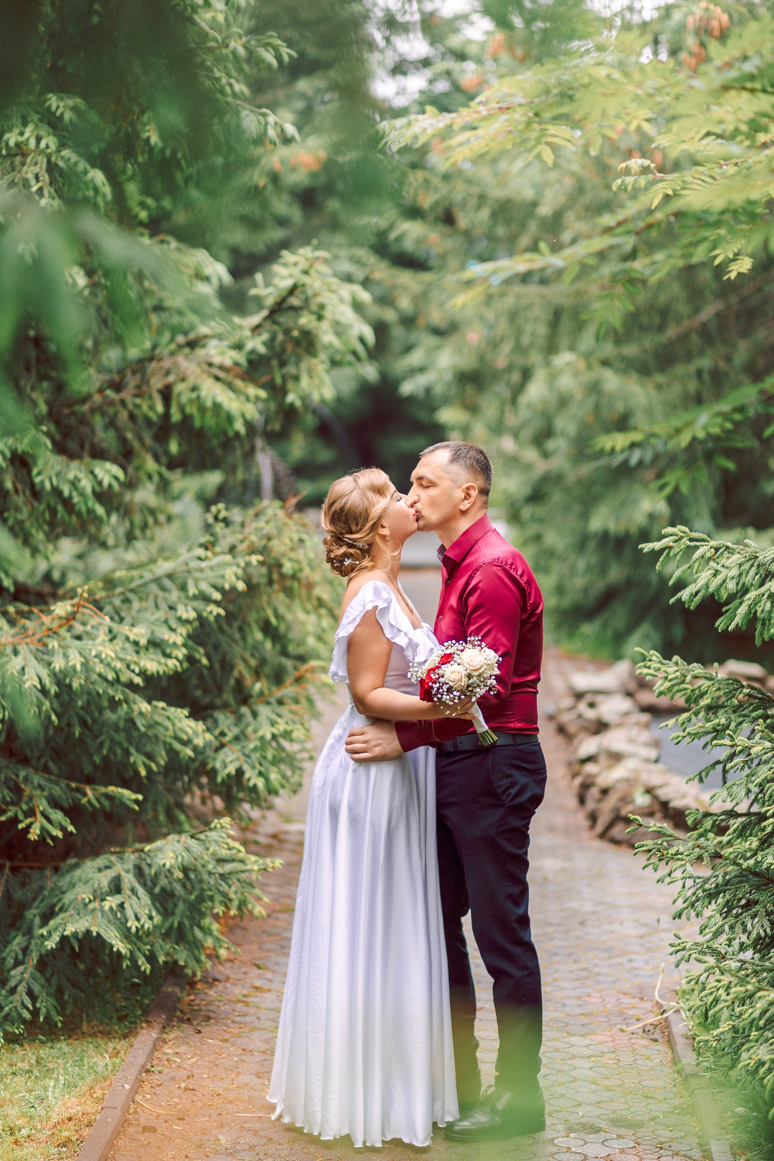 Свадьба — регистрация и прогулка. ФОТОГРАФ КАМЧАТКА ИРИНА БЕЛОКРЫЛОВА