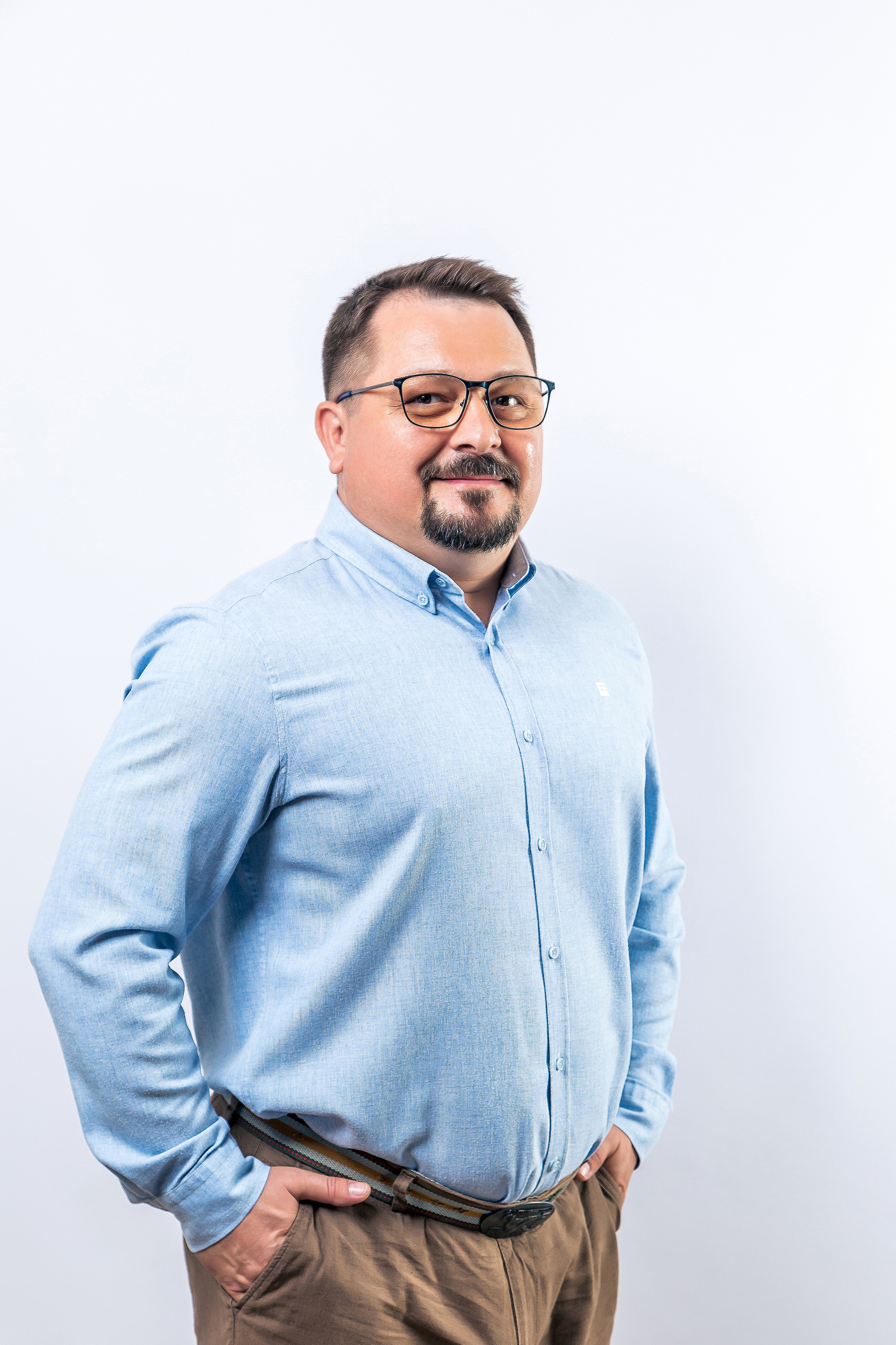 Корпоративная фотосессия сотрудников. Фотограф Руслан Потапов в Краснодаре