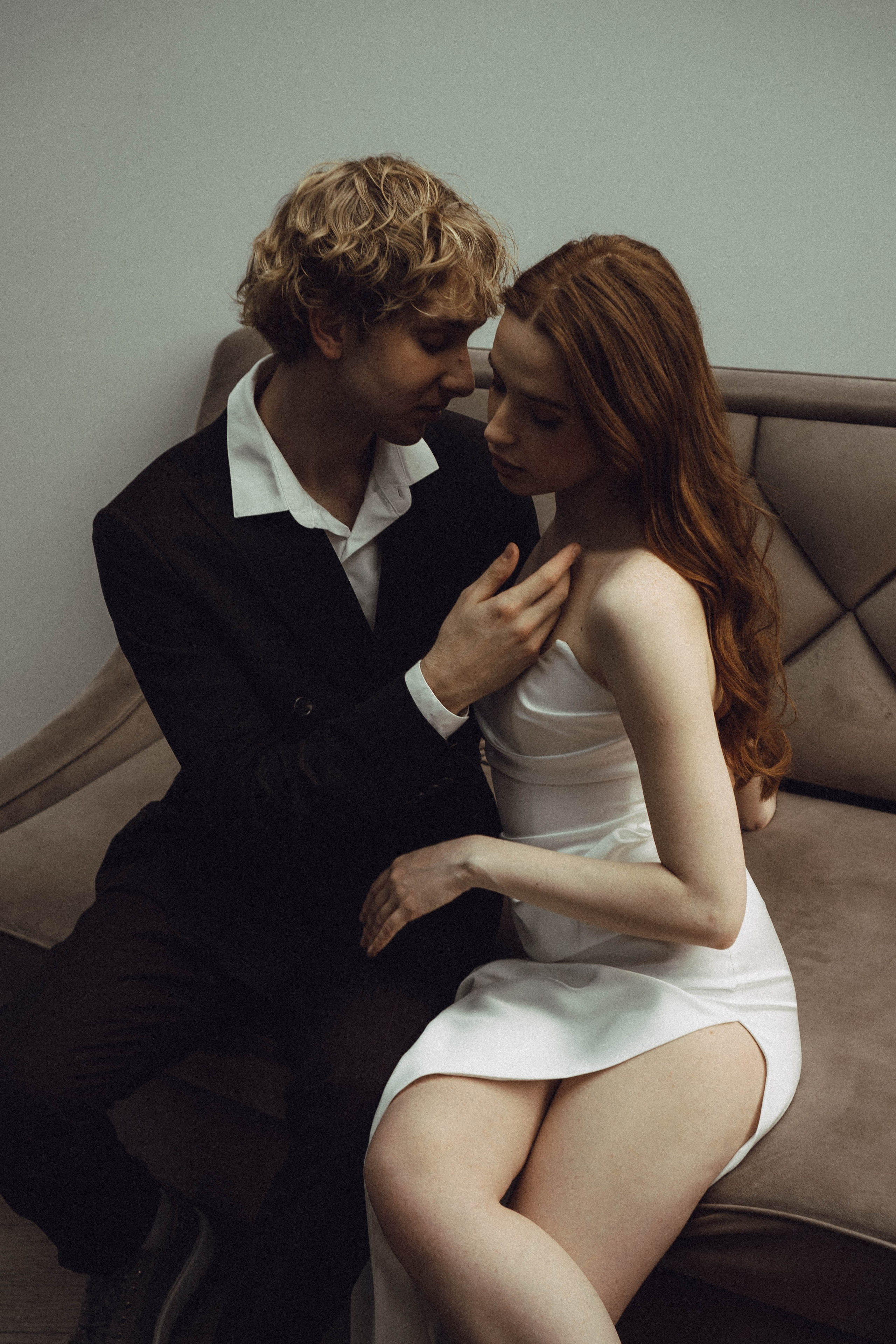 СВАДЕБНАЯ СЬЕМКА В ОТЕЛЕ. СБОРЫ ЖЕНИХА И НЕВЕСТЫ И ТАКЖЕ ТОР И ПОДГОТОВКА К ПРОГУЛКЕ. Профессиональный фотограф, Санкт-Петербург — Виктория Богомолова