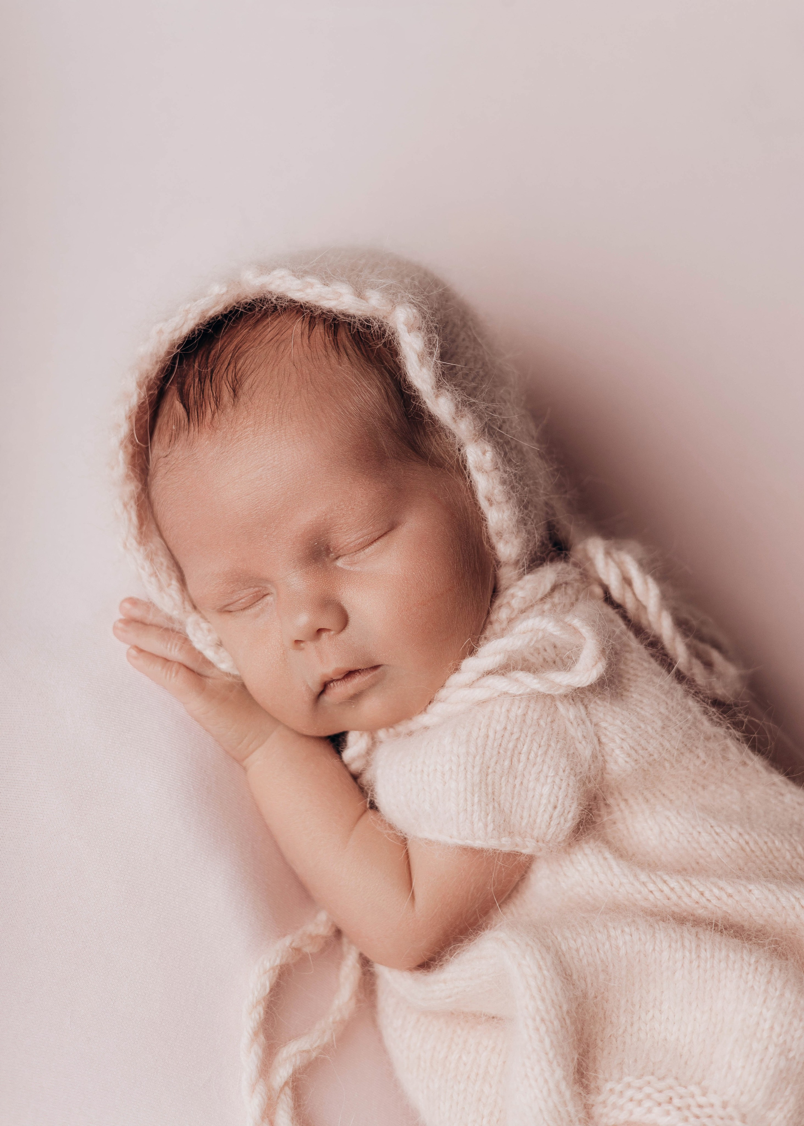 НОВОРОЖДЕННЫЕ МАЛЫШИ. Фотосессия новорожденных в Москве и Московской области