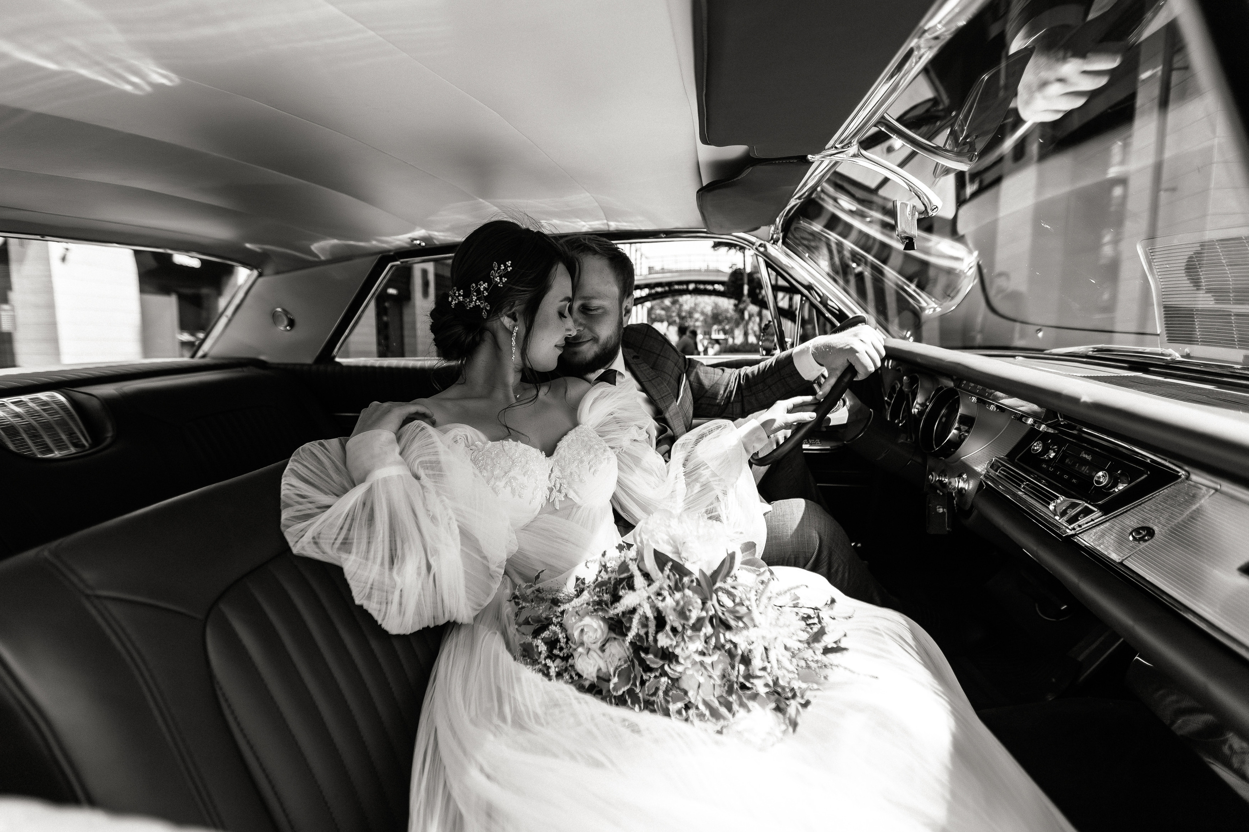 Свадебный фотограф Уфа — Руслан ГабдлисламовЖивые эмоции, красивые кадры, воспоминания на всю жизнь.Работаю по всей Республике Башкортоста. Свадебный фотограф Уфа Руслан Габдлисламов