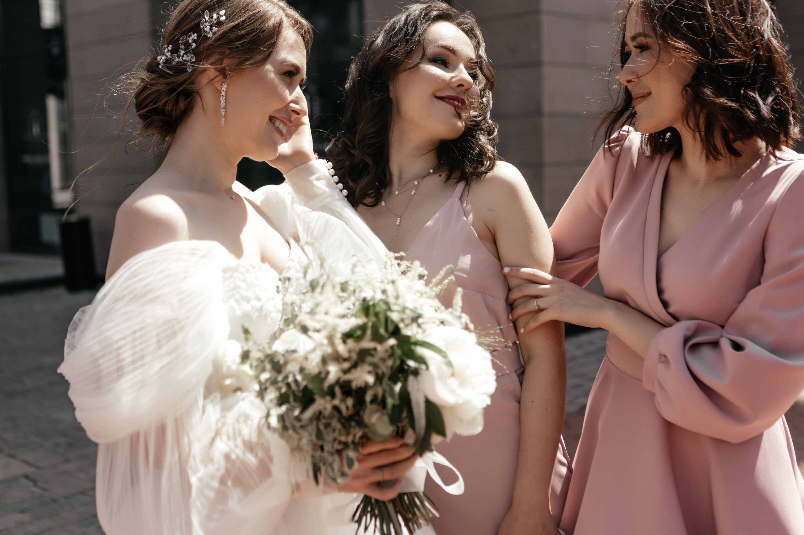 Свадебный фотограф Уфа — Руслан ГабдлисламовЖивые эмоции, красивые кадры, воспоминания на всю жизнь.Работаю по всей Республике Башкортоста. Свадебный фотограф Уфа Руслан Габдлисламов