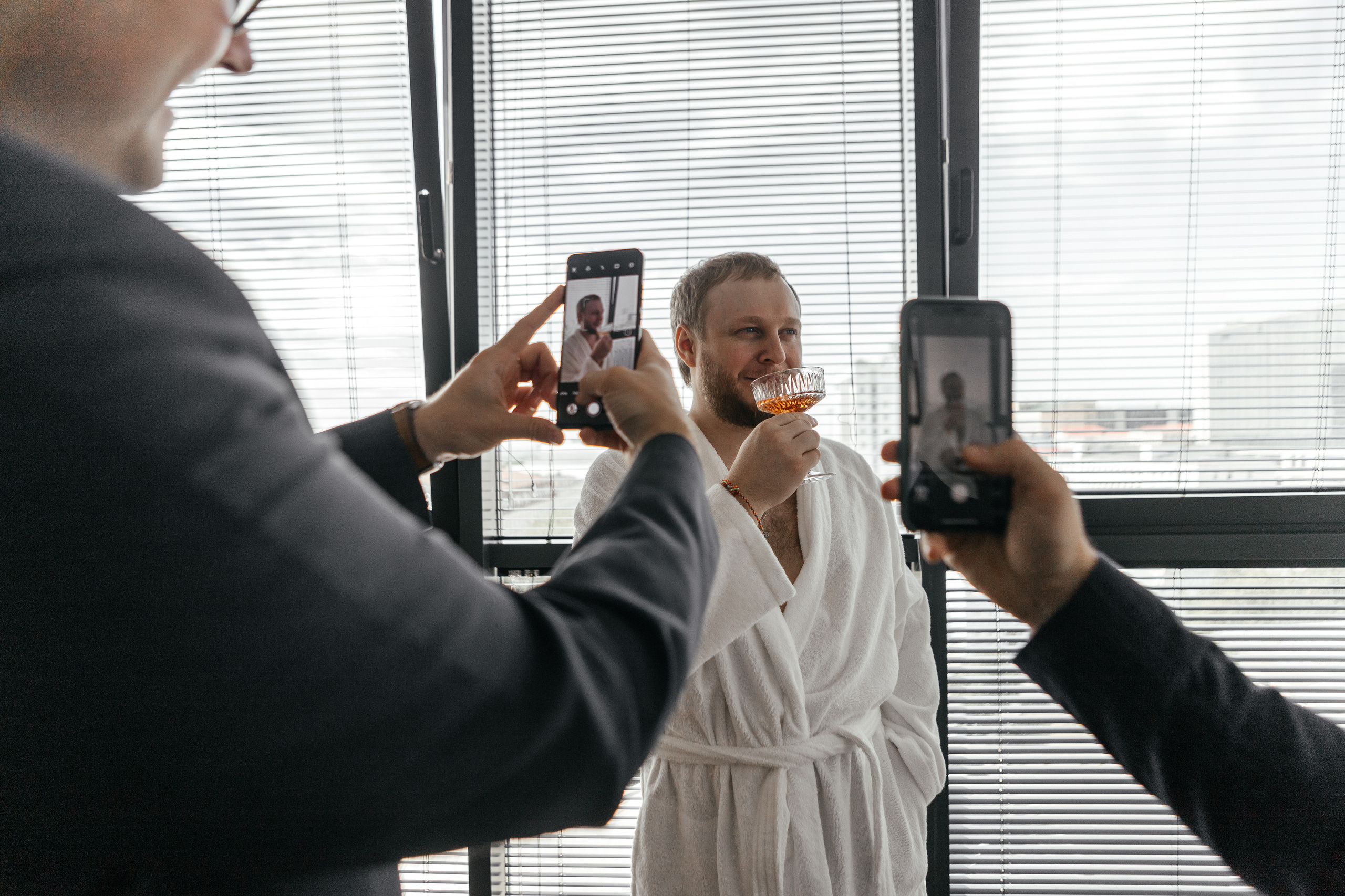 Свадебный фотограф Уфа — Руслан ГабдлисламовЖивые эмоции, красивые кадры, воспоминания на всю жизнь.Работаю по всей Республике Башкортоста. Свадебный фотограф Уфа Руслан Габдлисламов