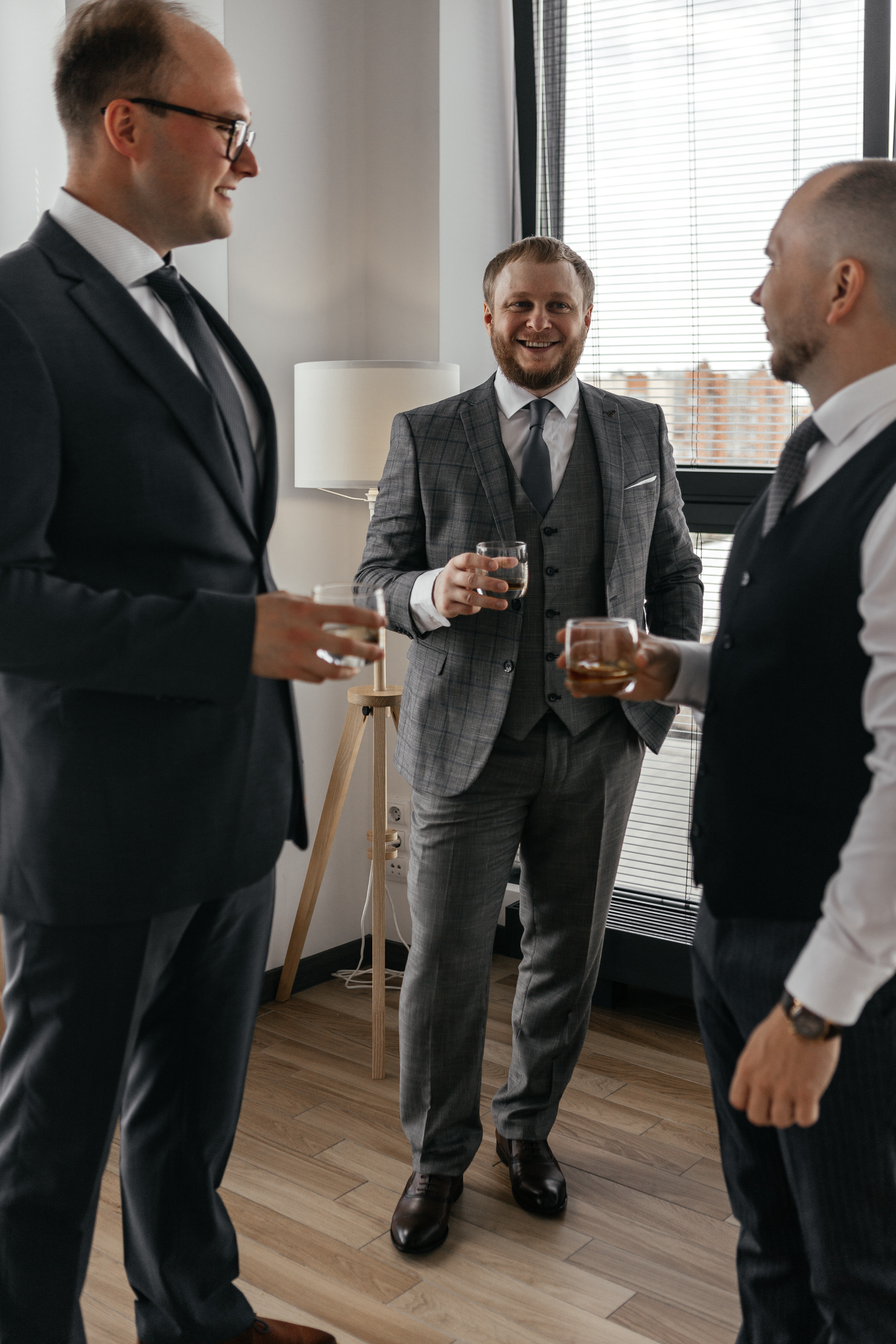 Свадебный фотограф Уфа — Руслан ГабдлисламовЖивые эмоции, красивые кадры, воспоминания на всю жизнь.Работаю по всей Республике Башкортоста. Свадебный фотограф Уфа Руслан Габдлисламов