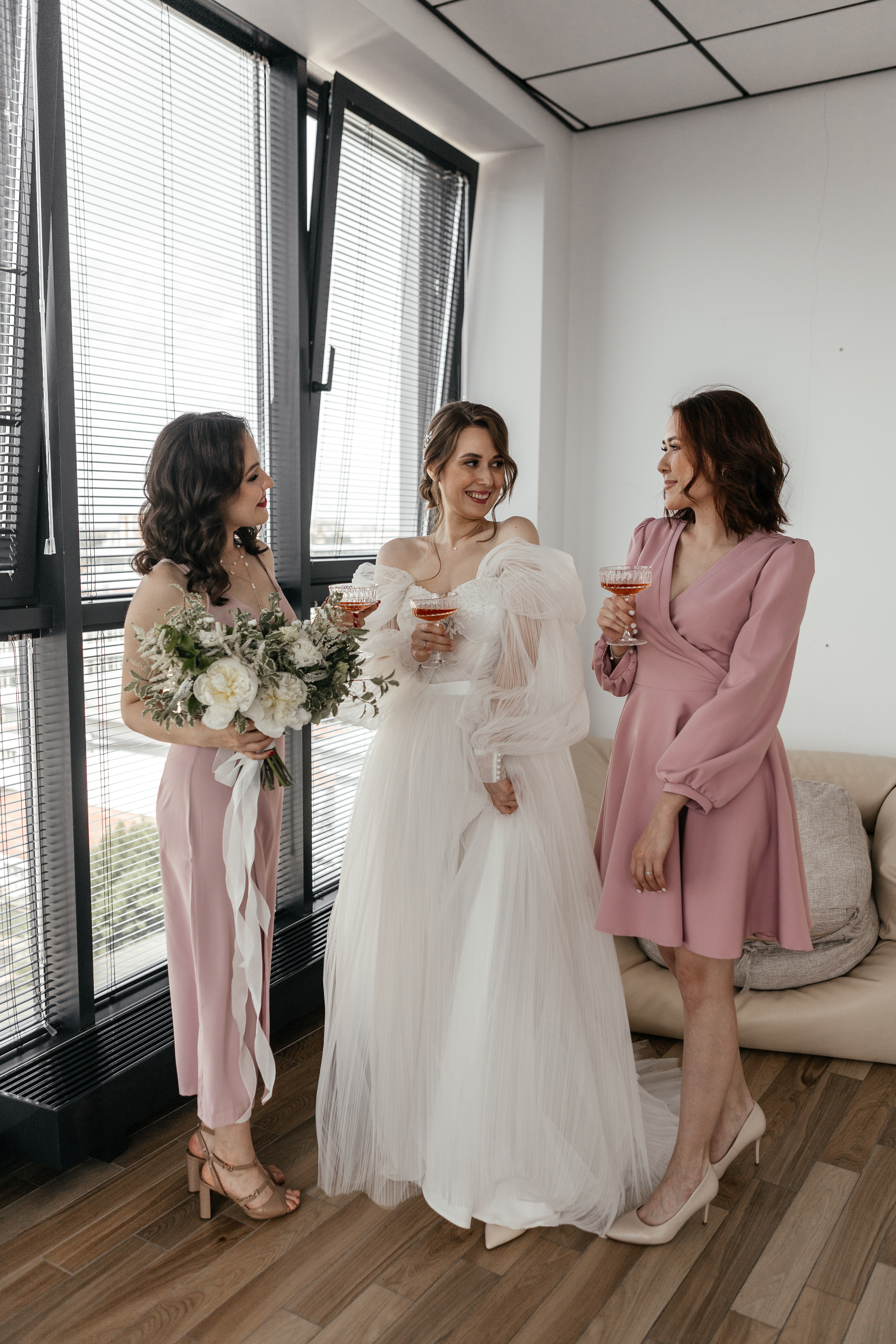 Свадебный фотограф Уфа — Руслан ГабдлисламовЖивые эмоции, красивые кадры, воспоминания на всю жизнь.Работаю по всей Республике Башкортоста. Свадебный фотограф Уфа Руслан Габдлисламов