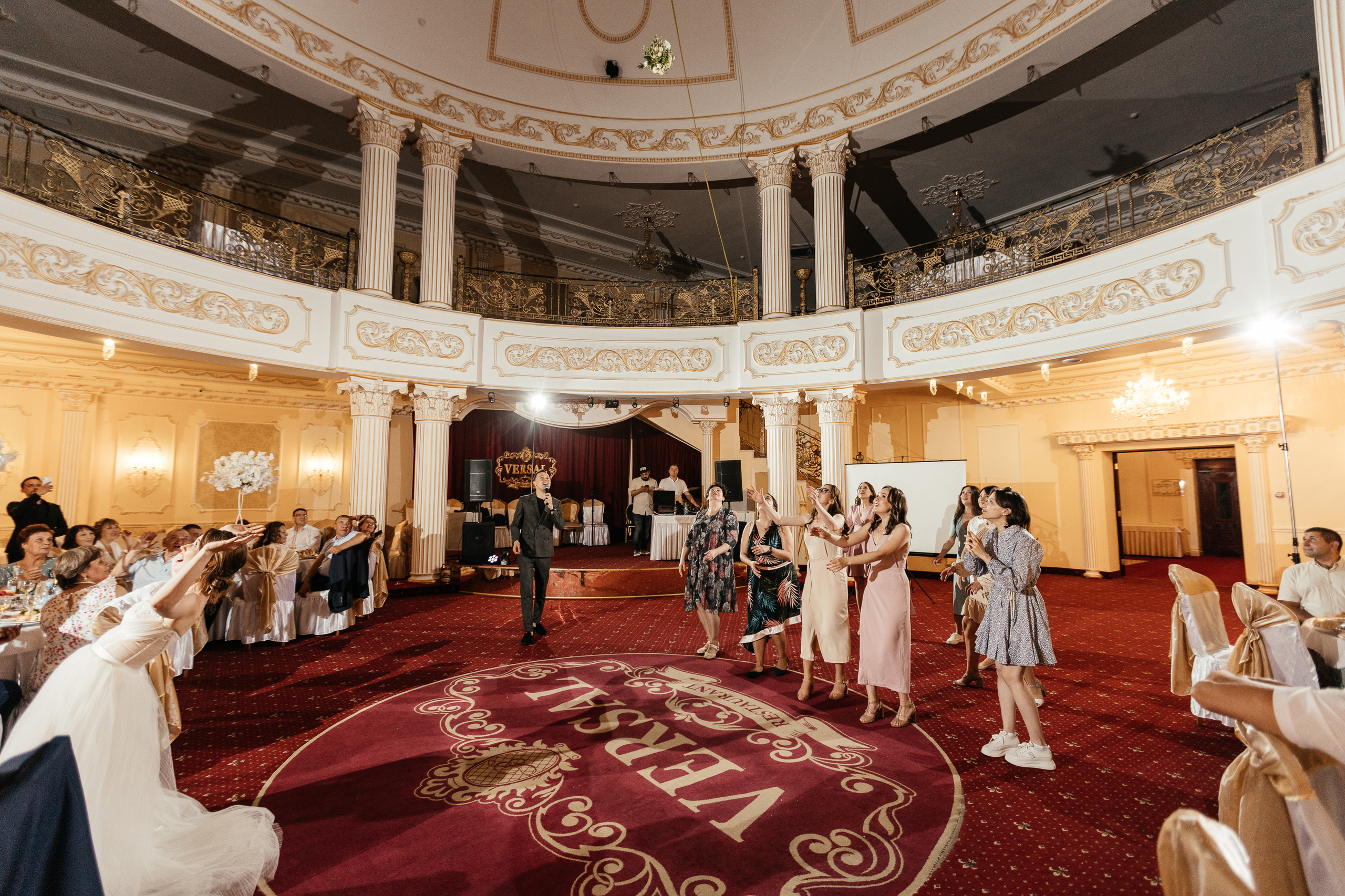 Свадебный фотограф Уфа — Руслан ГабдлисламовЖивые эмоции, красивые кадры, воспоминания на всю жизнь.Работаю по всей Республике Башкортоста. Свадебный фотограф Уфа Руслан Габдлисламов