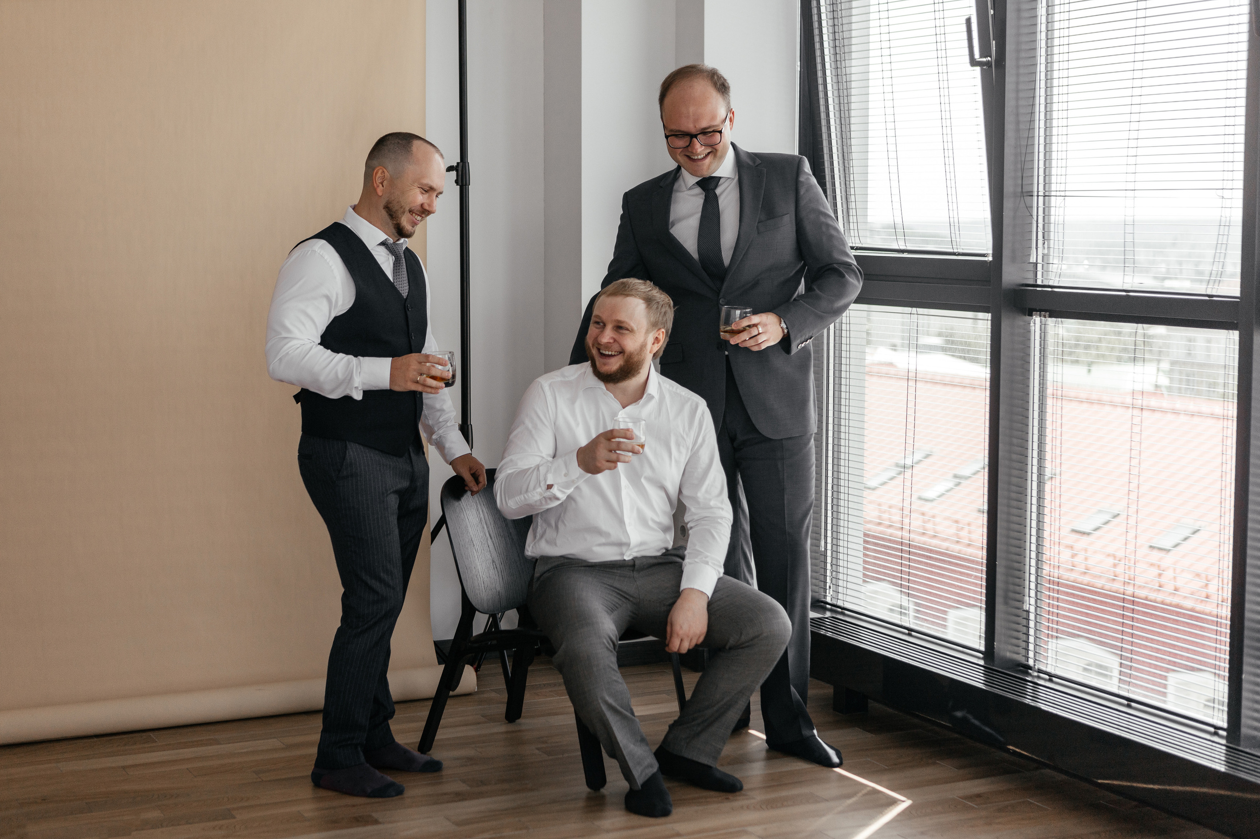 Свадебный фотограф Уфа — Руслан ГабдлисламовЖивые эмоции, красивые кадры, воспоминания на всю жизнь.Работаю по всей Республике Башкортоста. Свадебный фотограф Уфа Руслан Габдлисламов