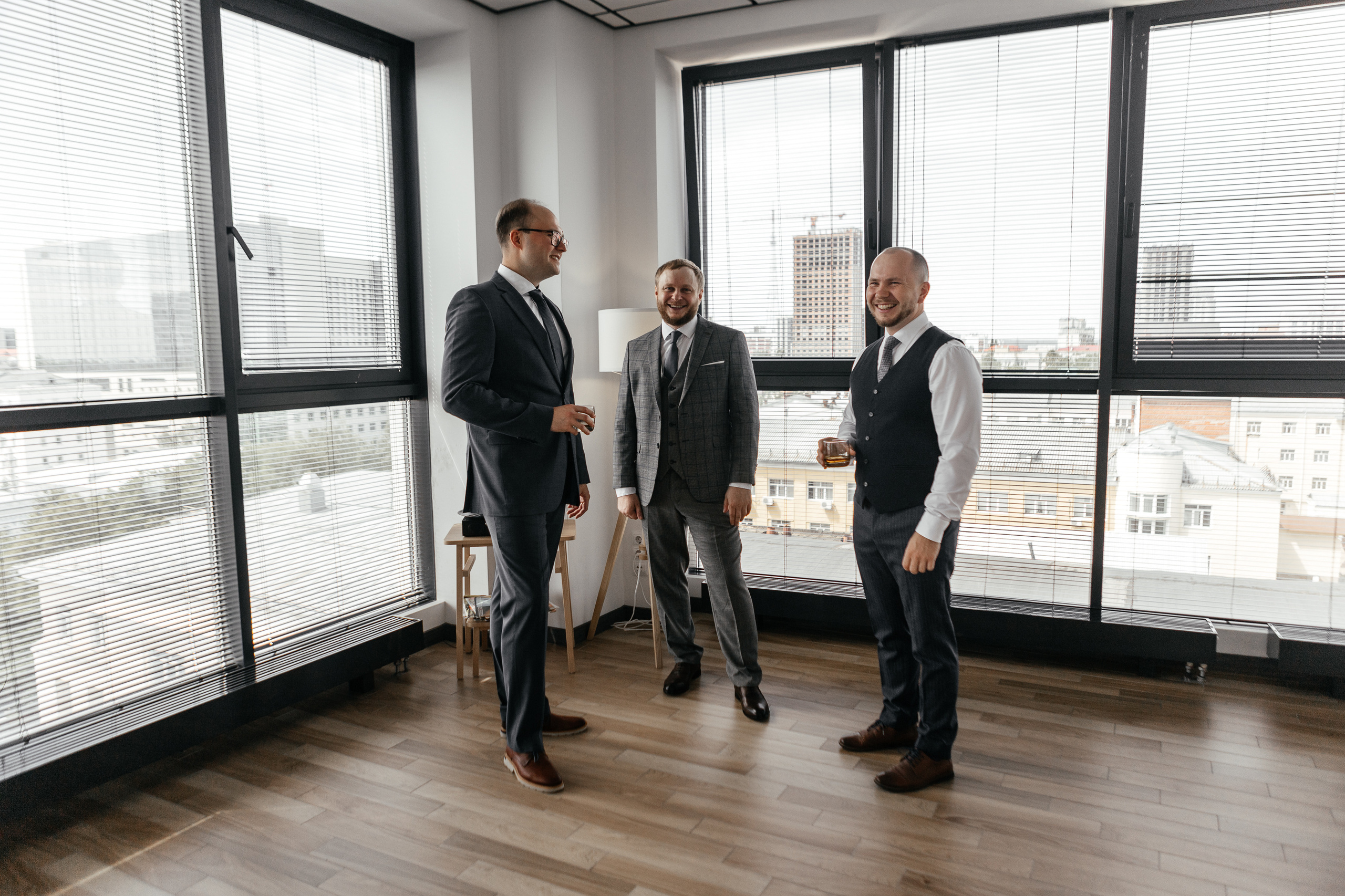 Свадебный фотограф Уфа — Руслан ГабдлисламовЖивые эмоции, красивые кадры, воспоминания на всю жизнь.Работаю по всей Республике Башкортоста. Свадебный фотограф Уфа Руслан Габдлисламов