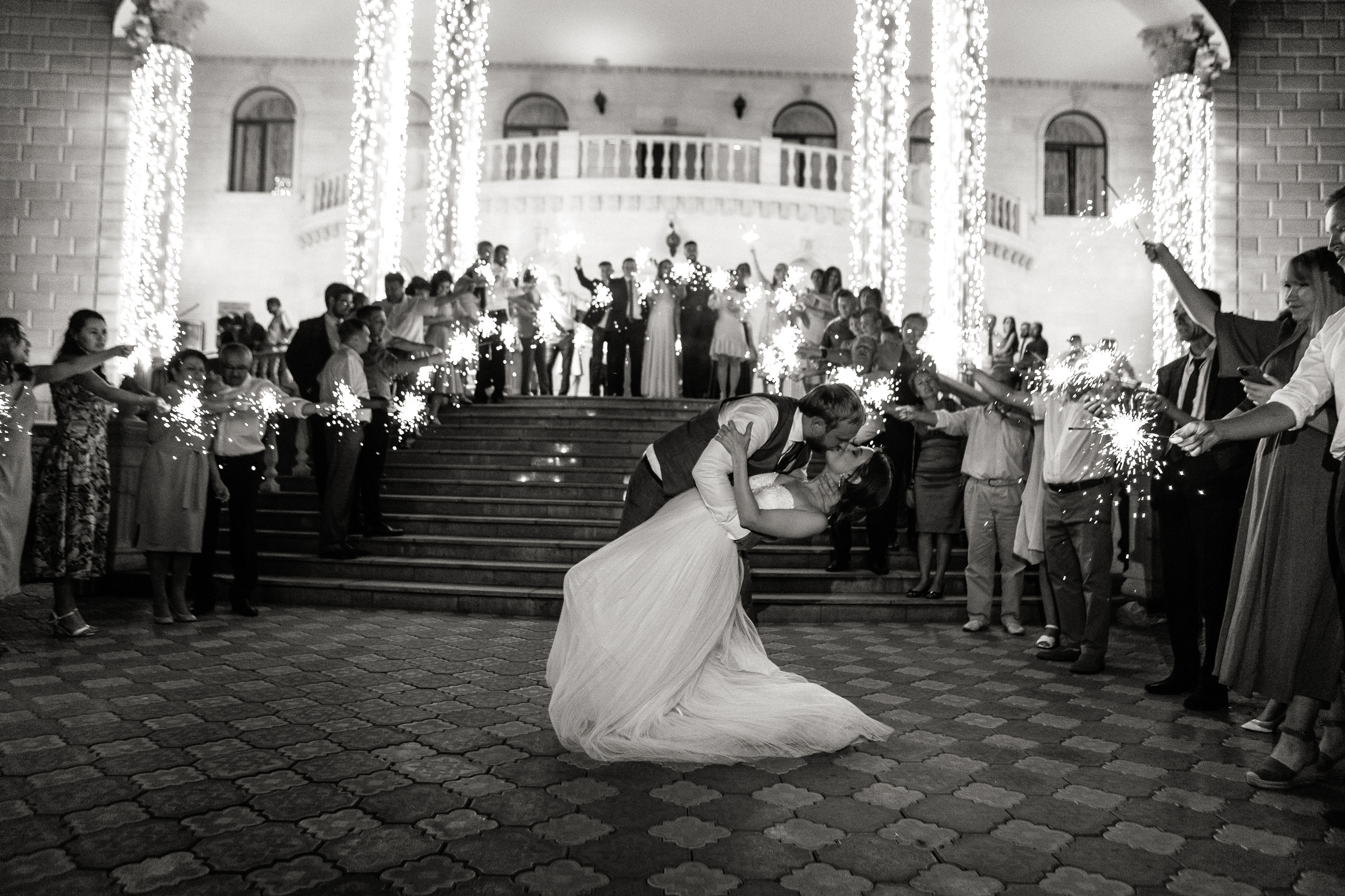 Свадебный фотограф Уфа — Руслан ГабдлисламовЖивые эмоции, красивые кадры, воспоминания на всю жизнь.Работаю по всей Республике Башкортоста. Свадебный фотограф Уфа Руслан Габдлисламов