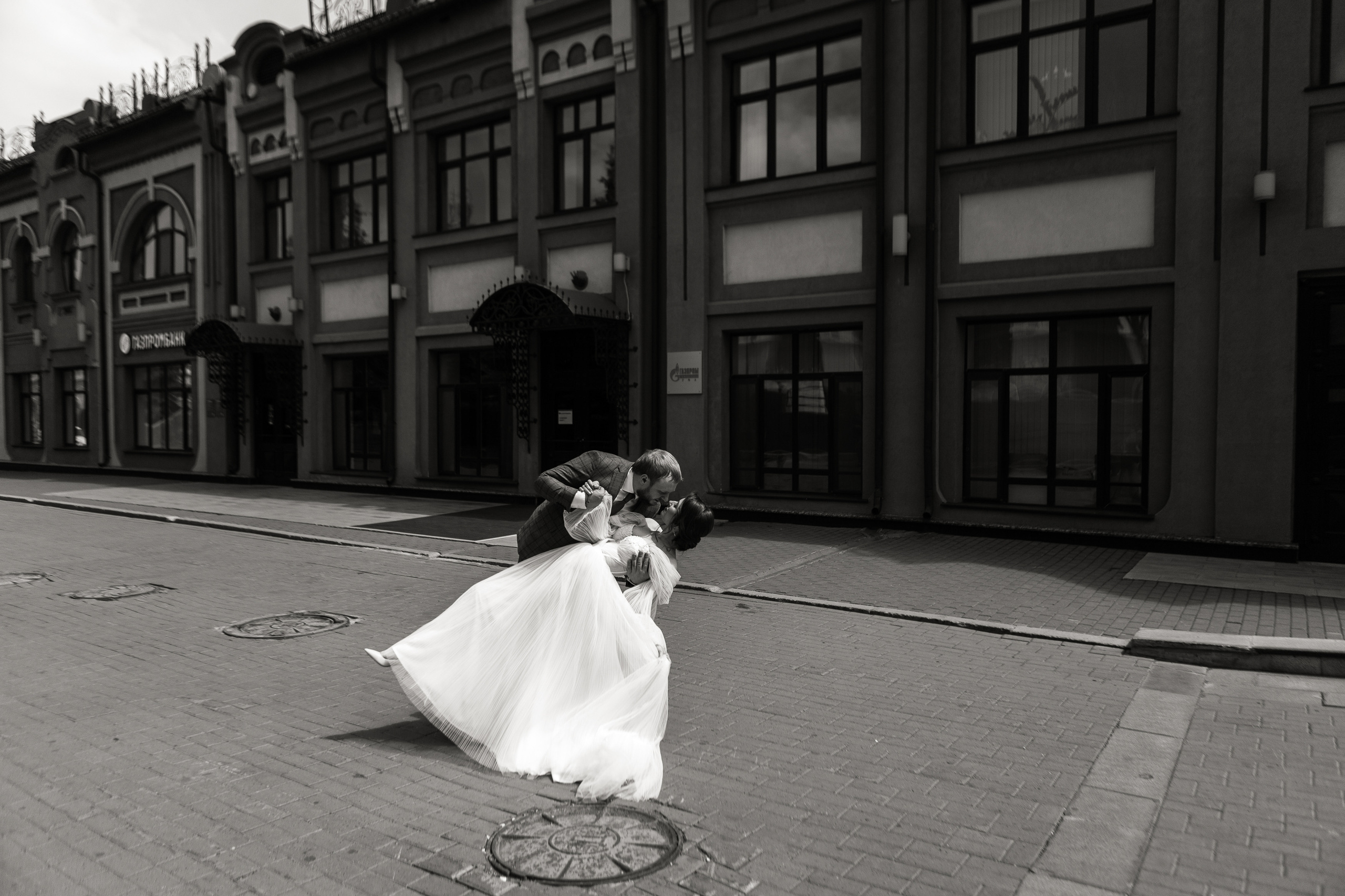 Свадебный фотограф Уфа — Руслан ГабдлисламовЖивые эмоции, красивые кадры, воспоминания на всю жизнь.Работаю по всей Республике Башкортоста. Свадебный фотограф Уфа Руслан Габдлисламов