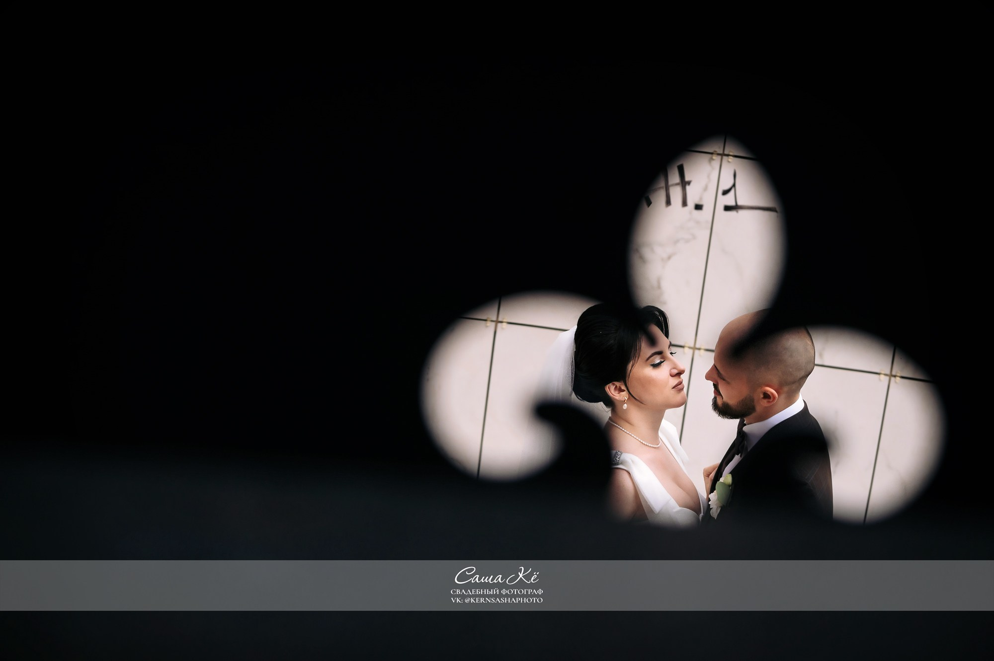 Свадебная съемка с дрона для панорамных кадров. Узнайте подробности и забронируйте.