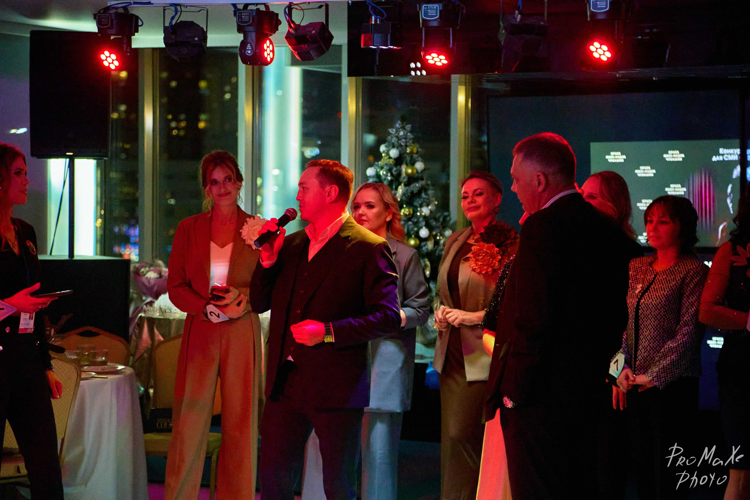 Зал КРАСА МАСС-МЕДИА ЧУВАШИИ. Владимир Суздалов (ProMaXe) — Портретный фотограф, тематические фотосессии в Чебоксарах