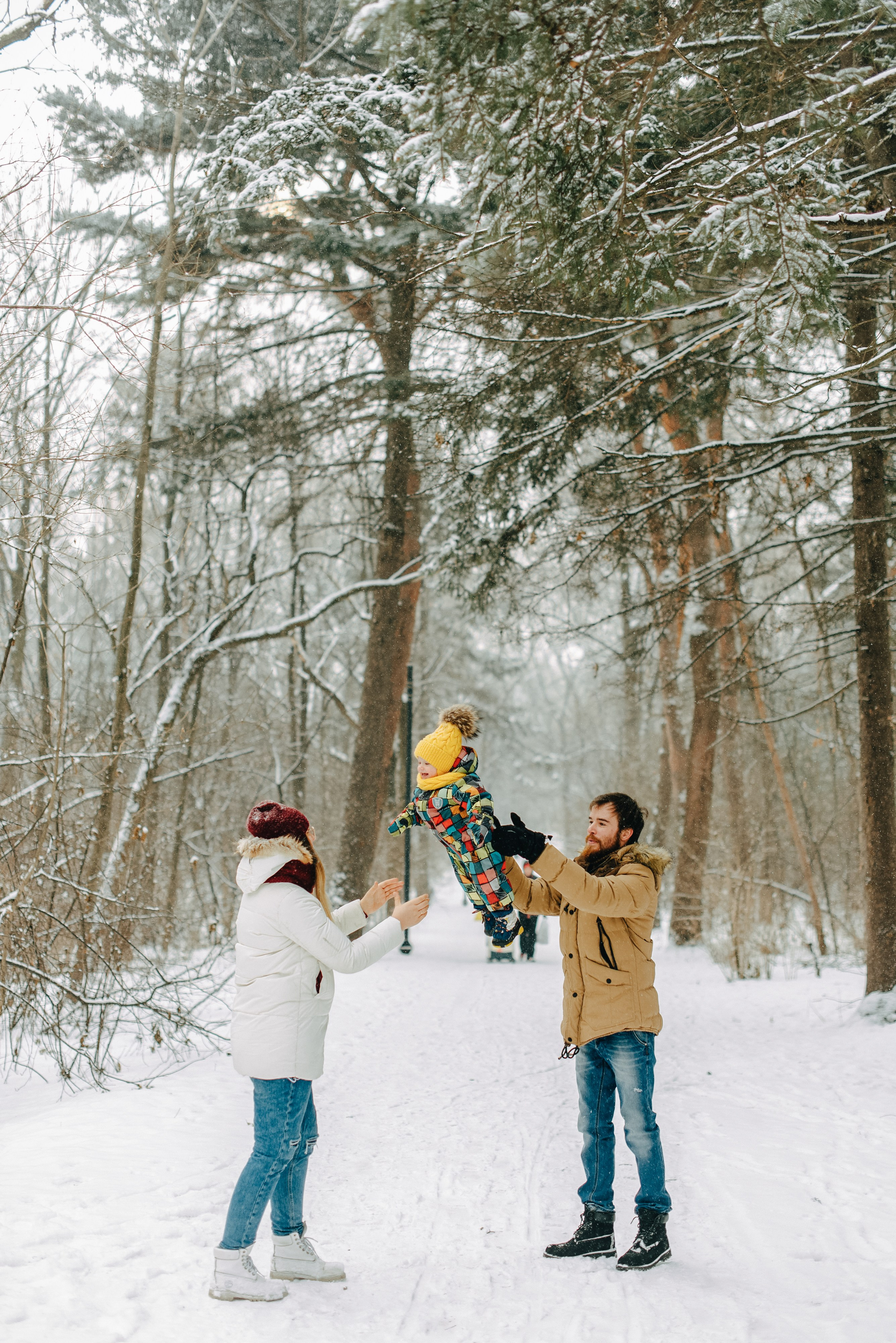 ЛЕТИ СНЕЖОК. Шашкова Вероника / Свадебный и семейный фотограф Москва и Ярославль