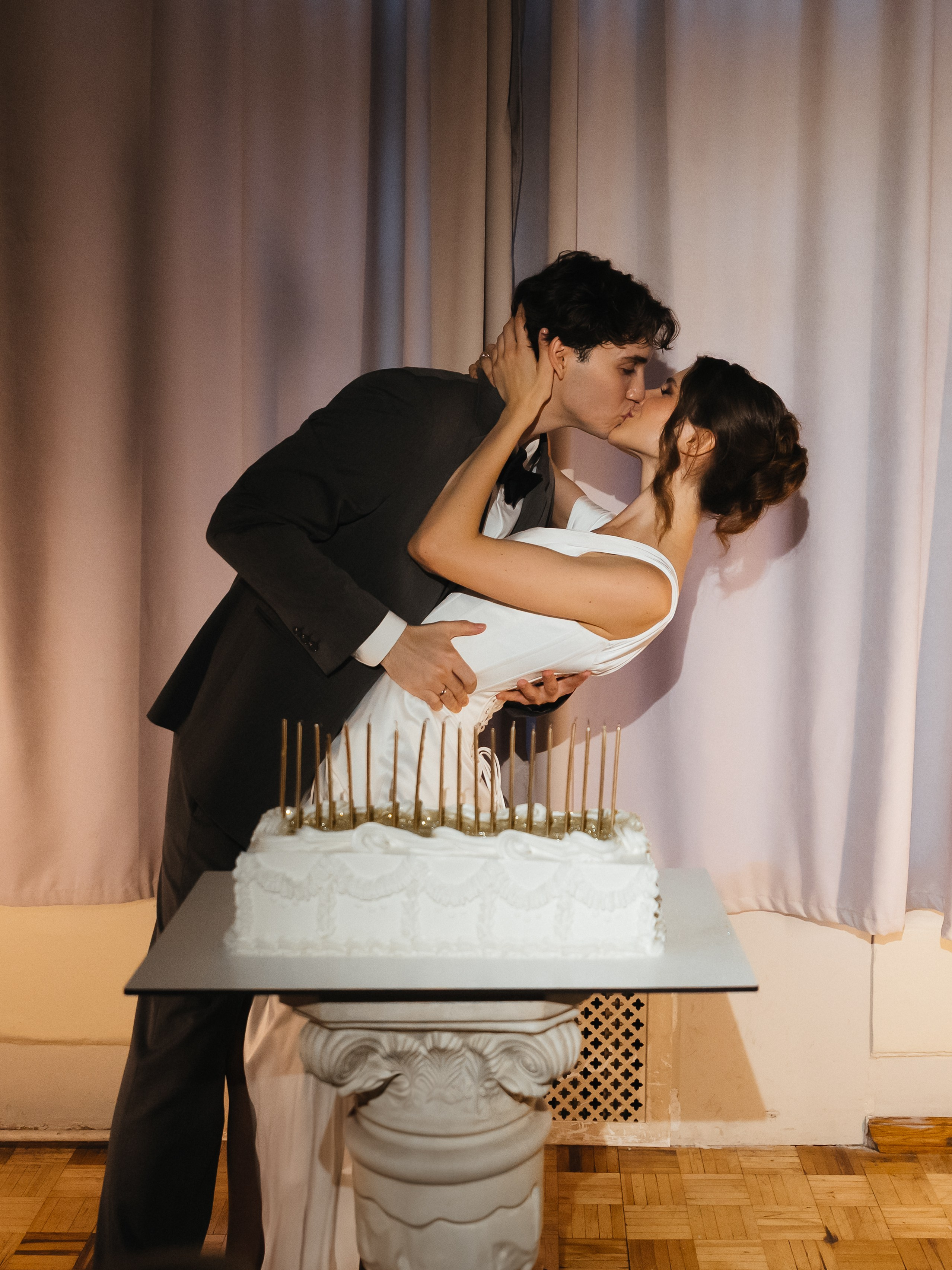 Азим и Алия. Главная