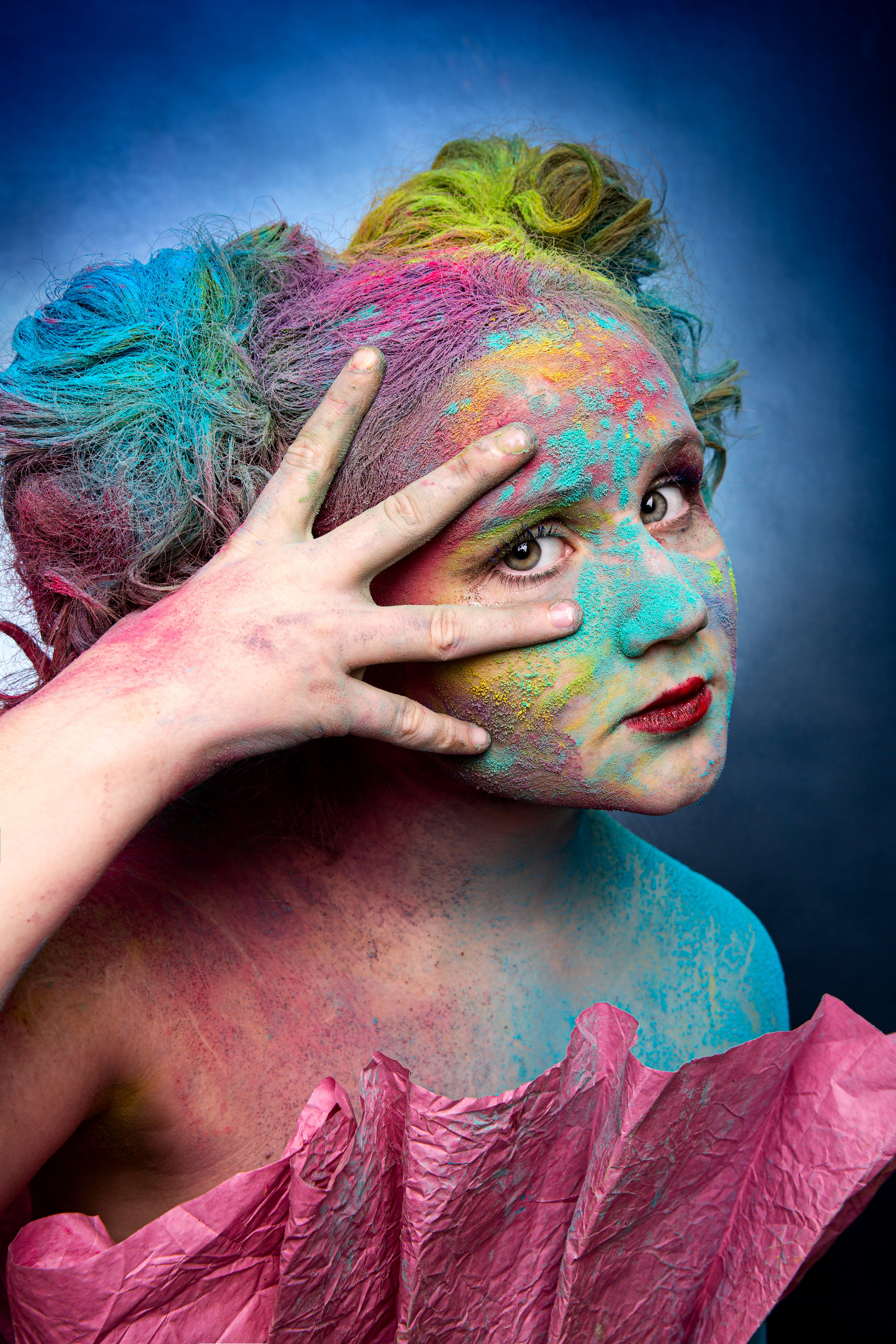 Краски Холи. Фотограф Наталия Позднякова