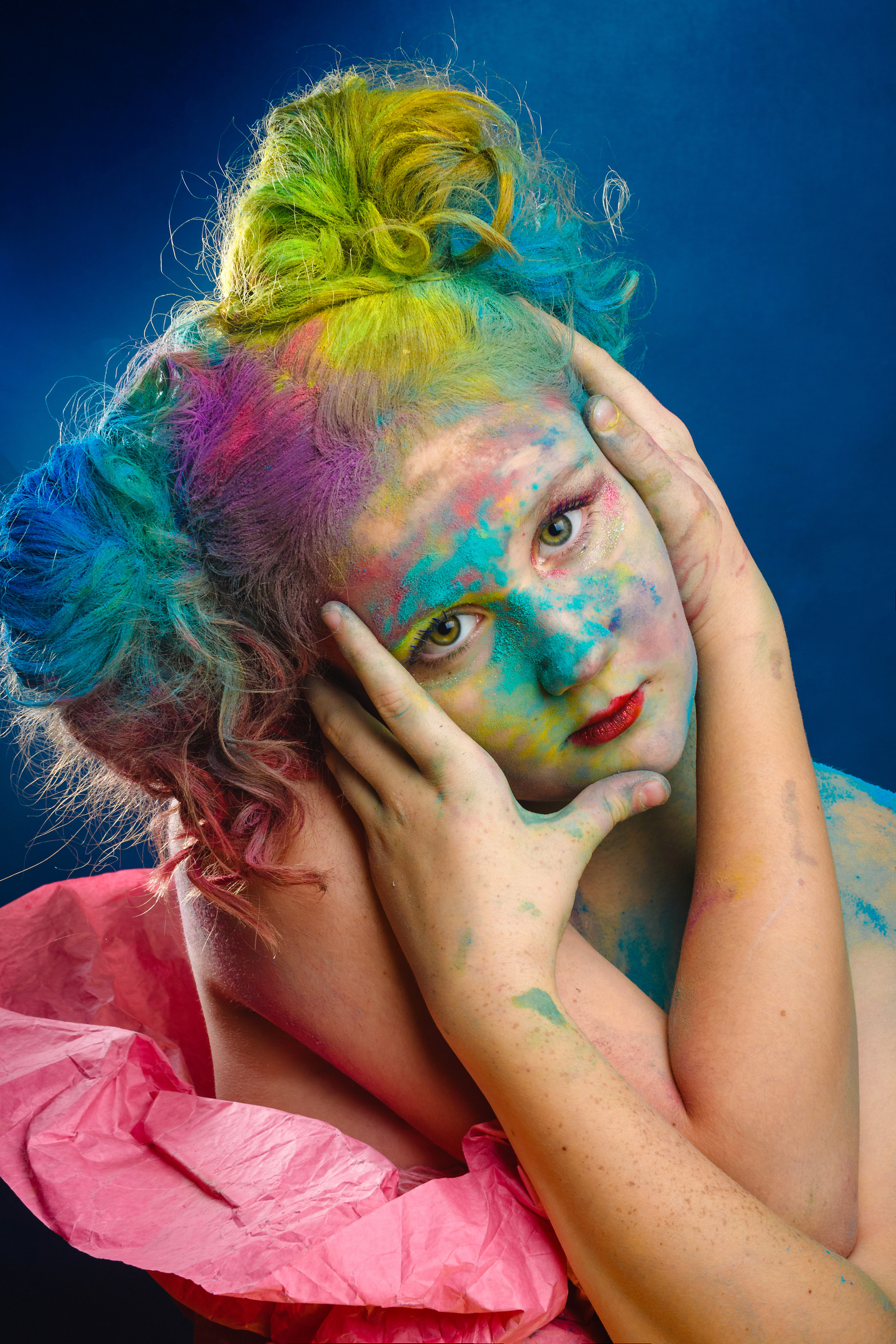 Краски Холи. Фотограф Наталия Позднякова