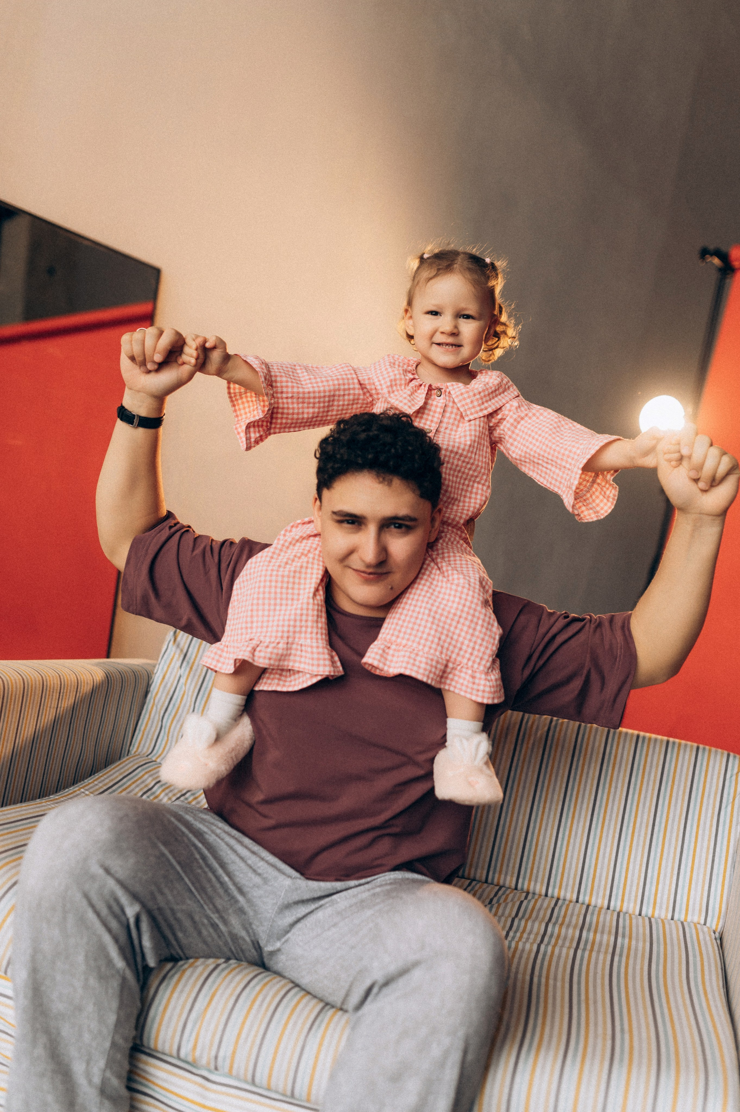 В студии ко Дню Рождения. Фотограф Алексин, Тула